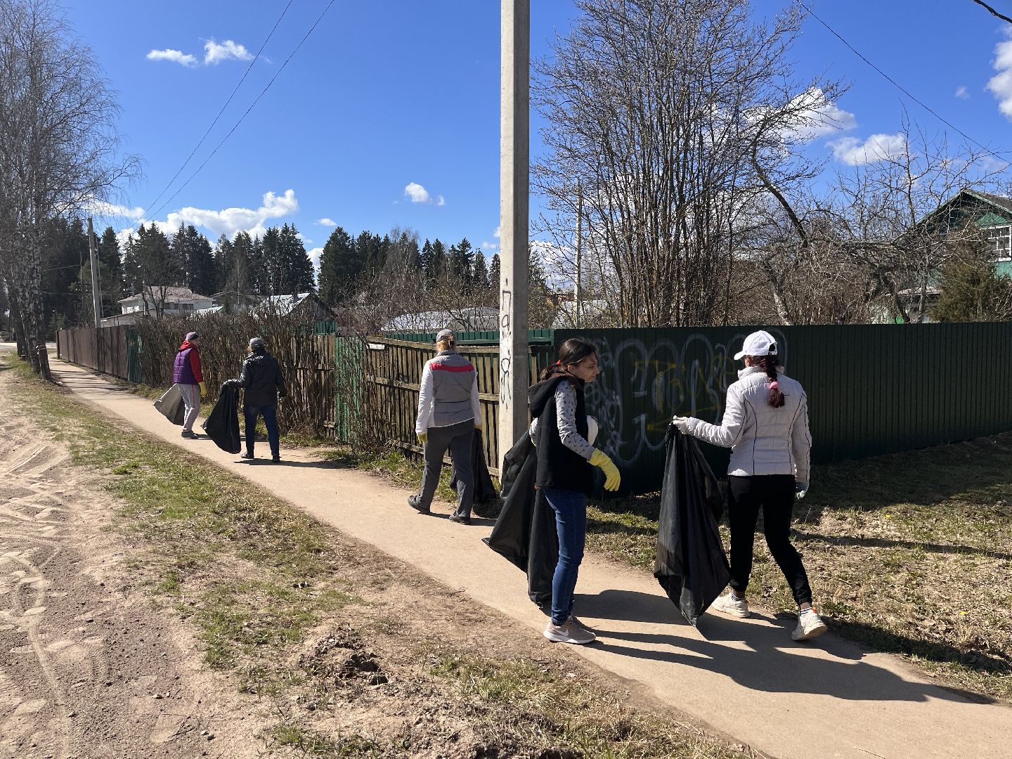 Шаховская, субботник, уборка