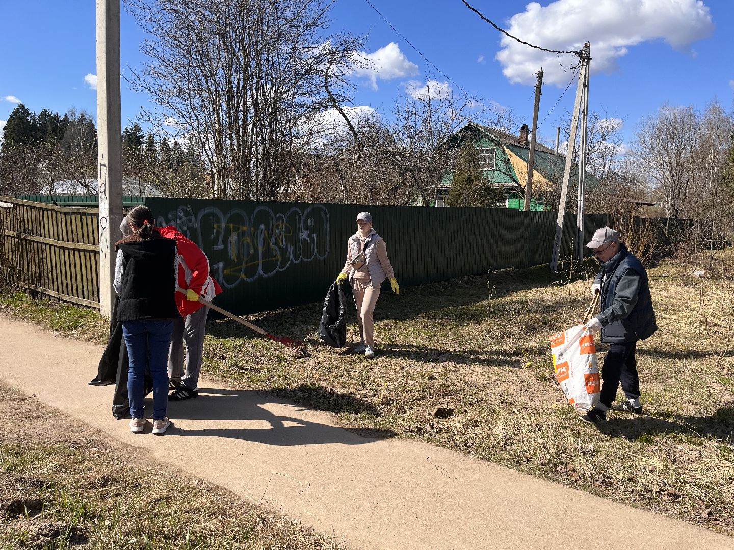 Шаховская, субботник, уборка