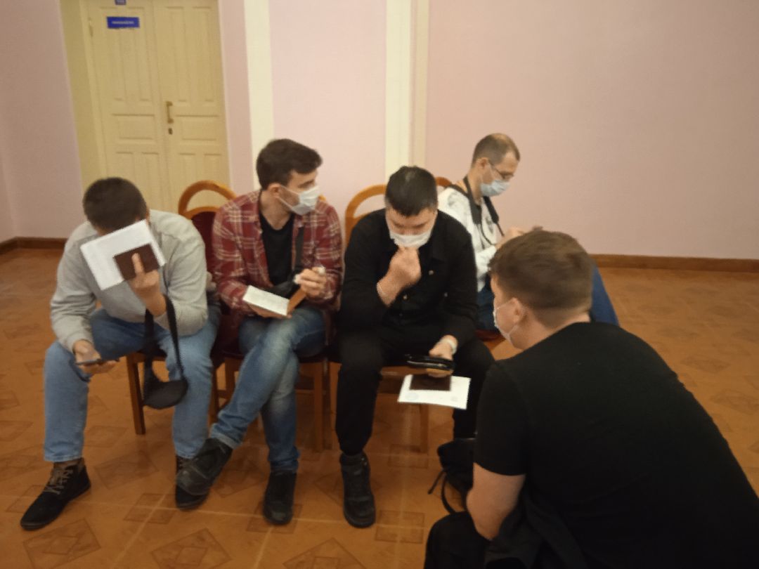 Жуковский, общество