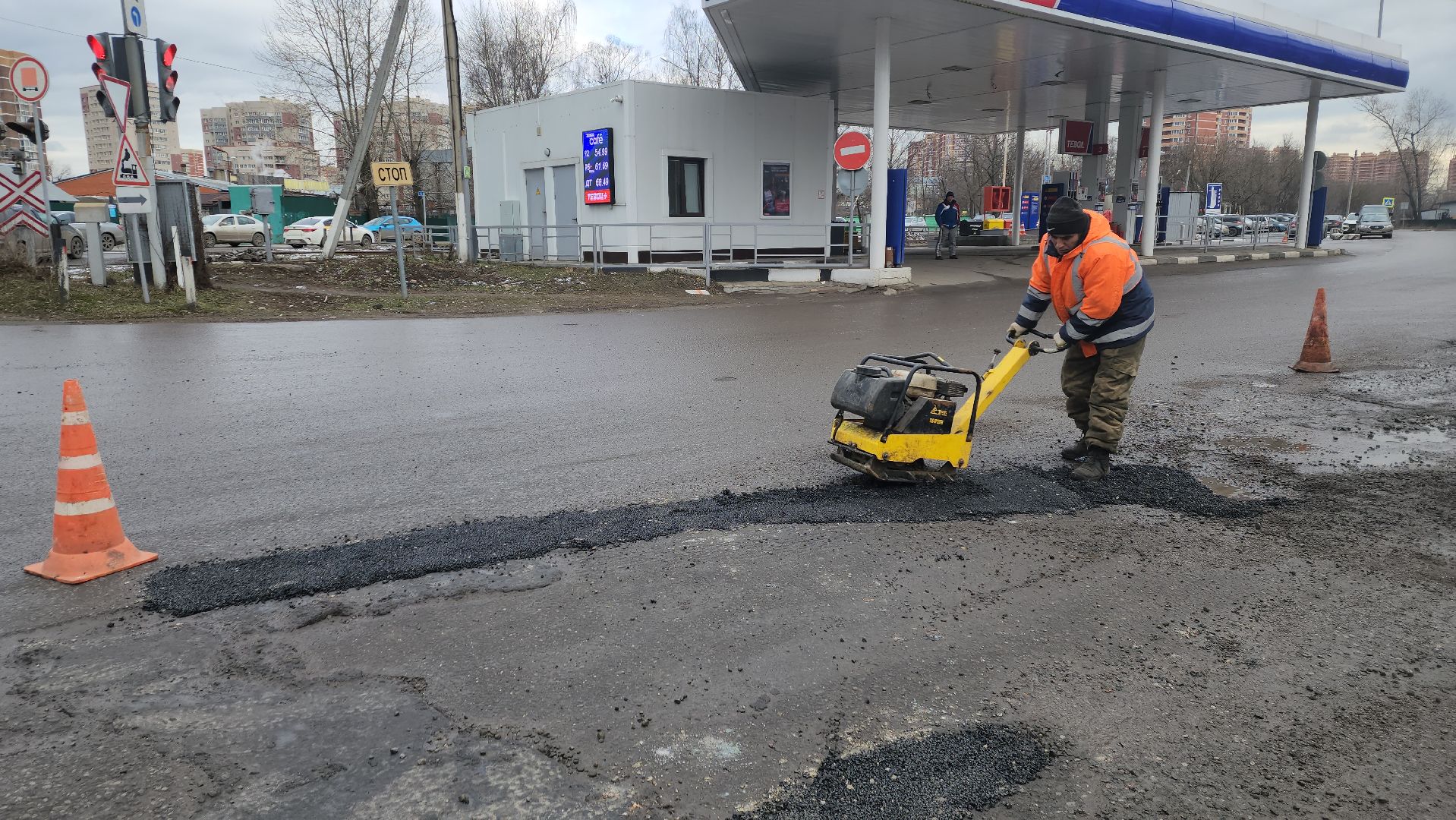 вертикалки, ивантеевка, ямочный ремонт, дорожное покрытие, асфальтирование, коммунальные службы,