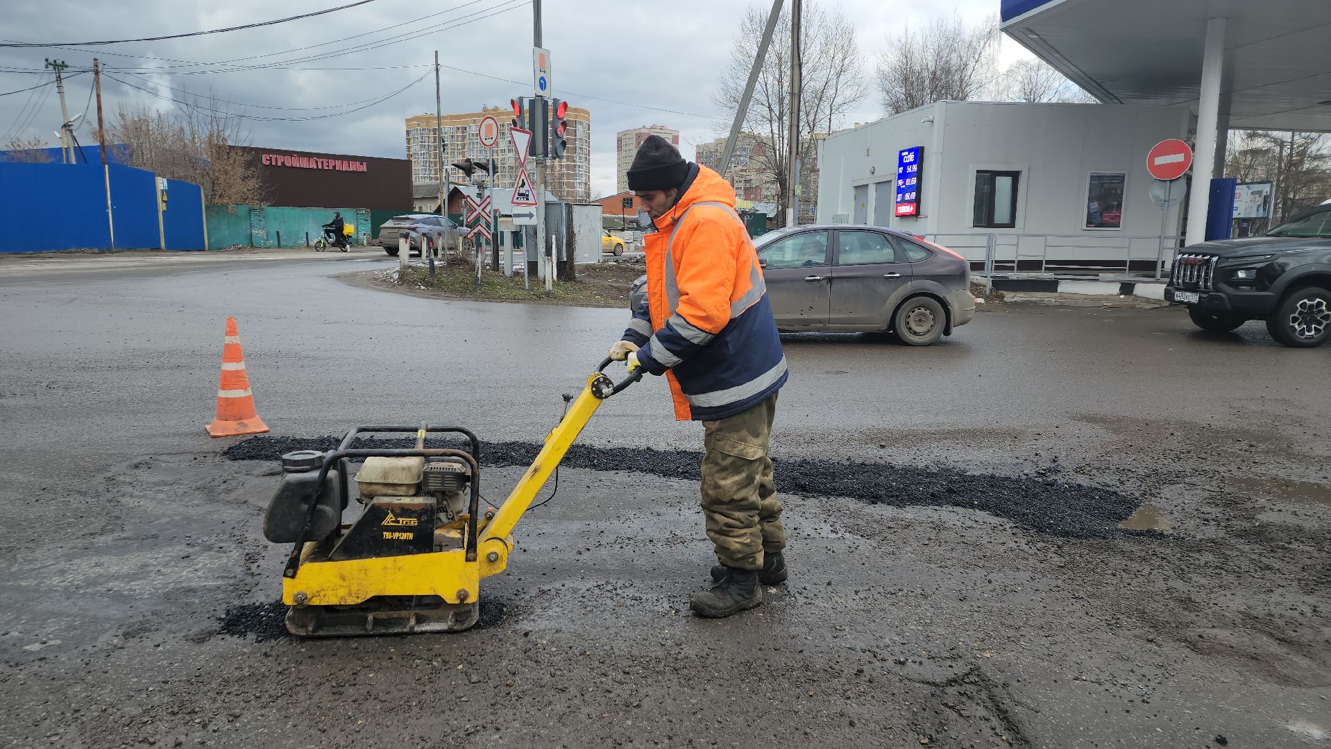 вертикалки, ивантеевка, ямочный ремонт, дорожное покрытие, асфальтирование, коммунальные службы,