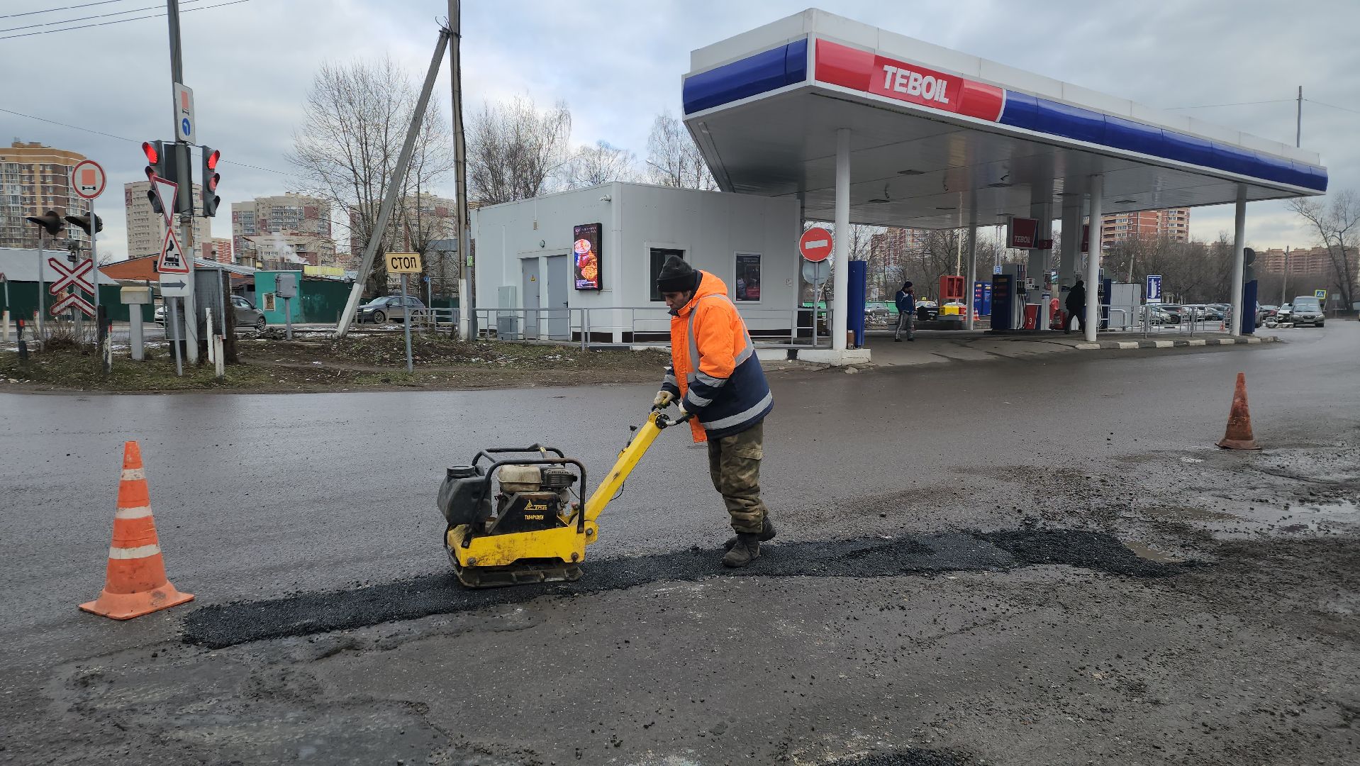 вертикалки, ивантеевка, ямочный ремонт, дорожное покрытие, асфальтирование, коммунальные службы,