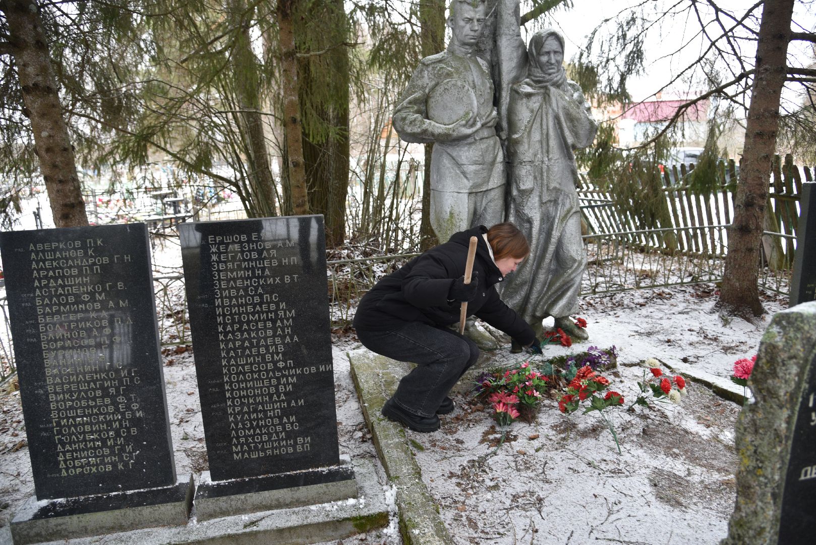 лотошино, волонтеры, волонтеры подмосковья, братская могила, великая отечественная война, вертикалка,