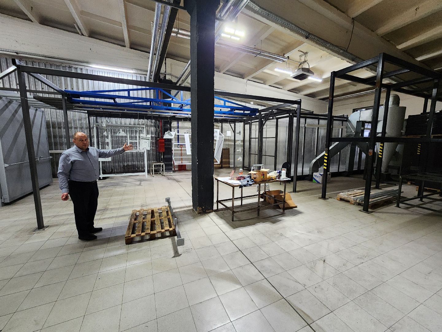 Чехов, лаборатория оборудования инновация, расширение производства, новое оборудование, модернизация, рост прибыли, покрасочная камера, вилочный погрузчик,