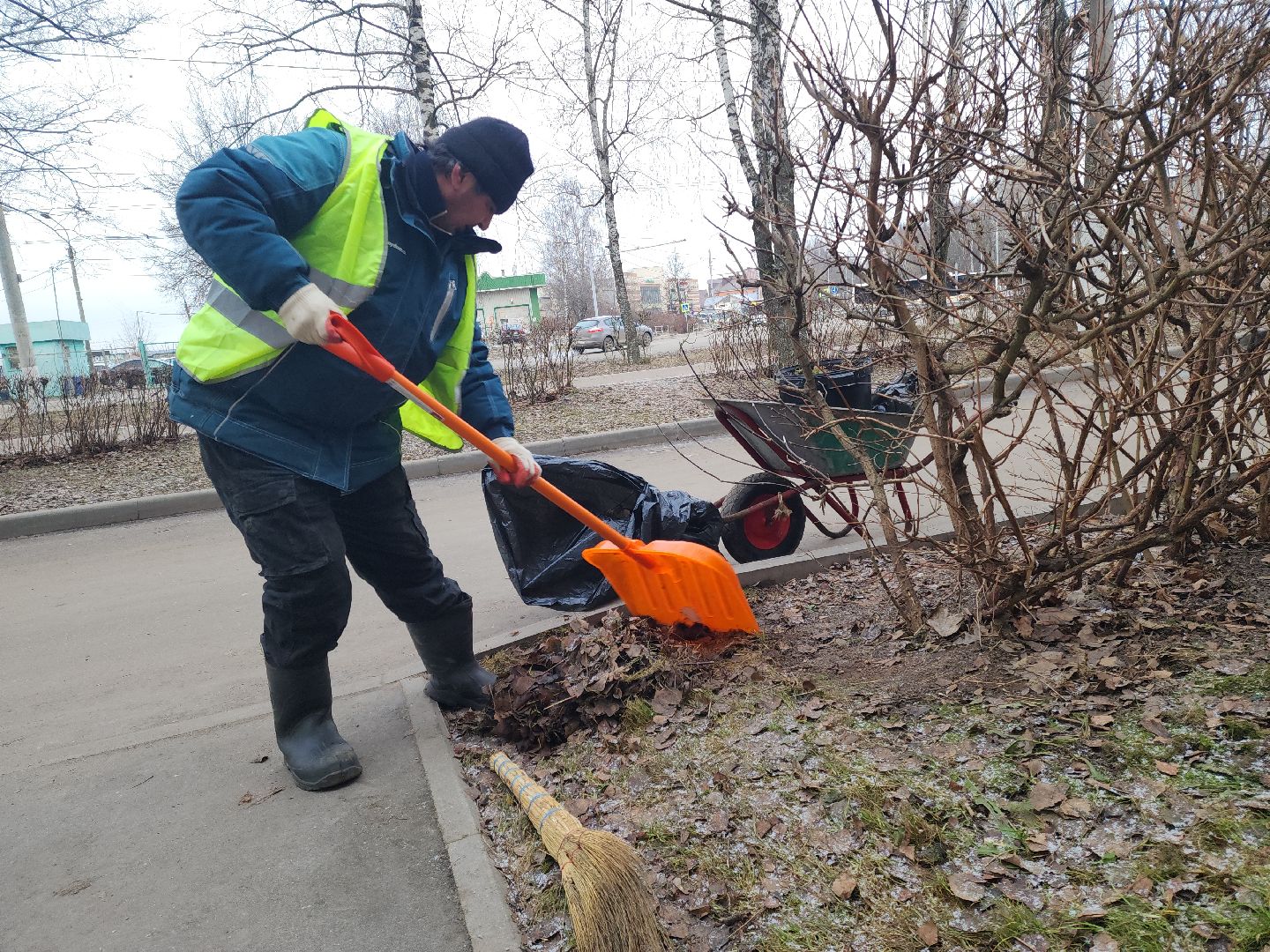Подольск, Управляющая компания, Уборка територии, Благоустройство, вертикалки,