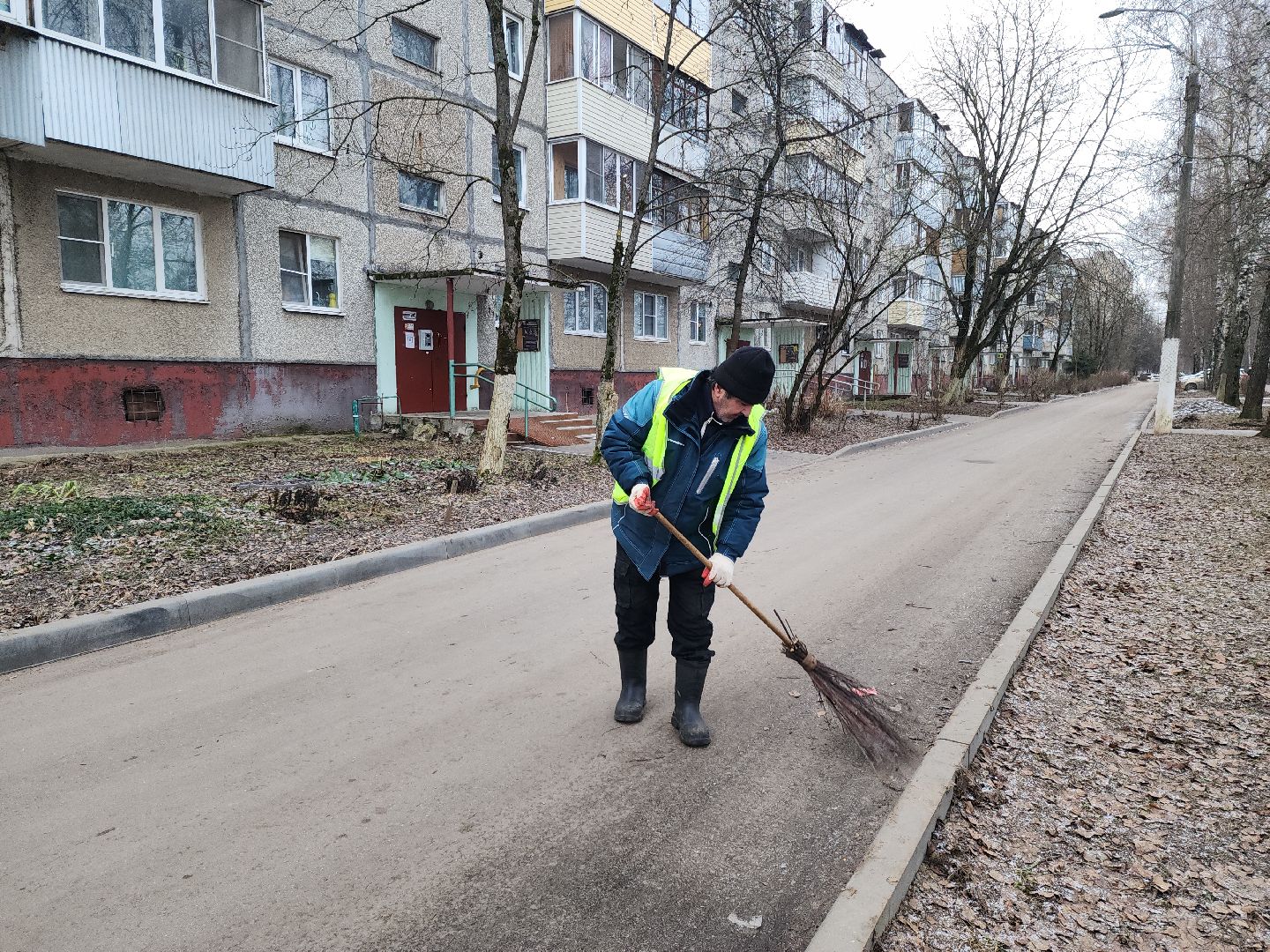Подольск, Управляющая компания, Уборка територии, Благоустройство, вертикалки,