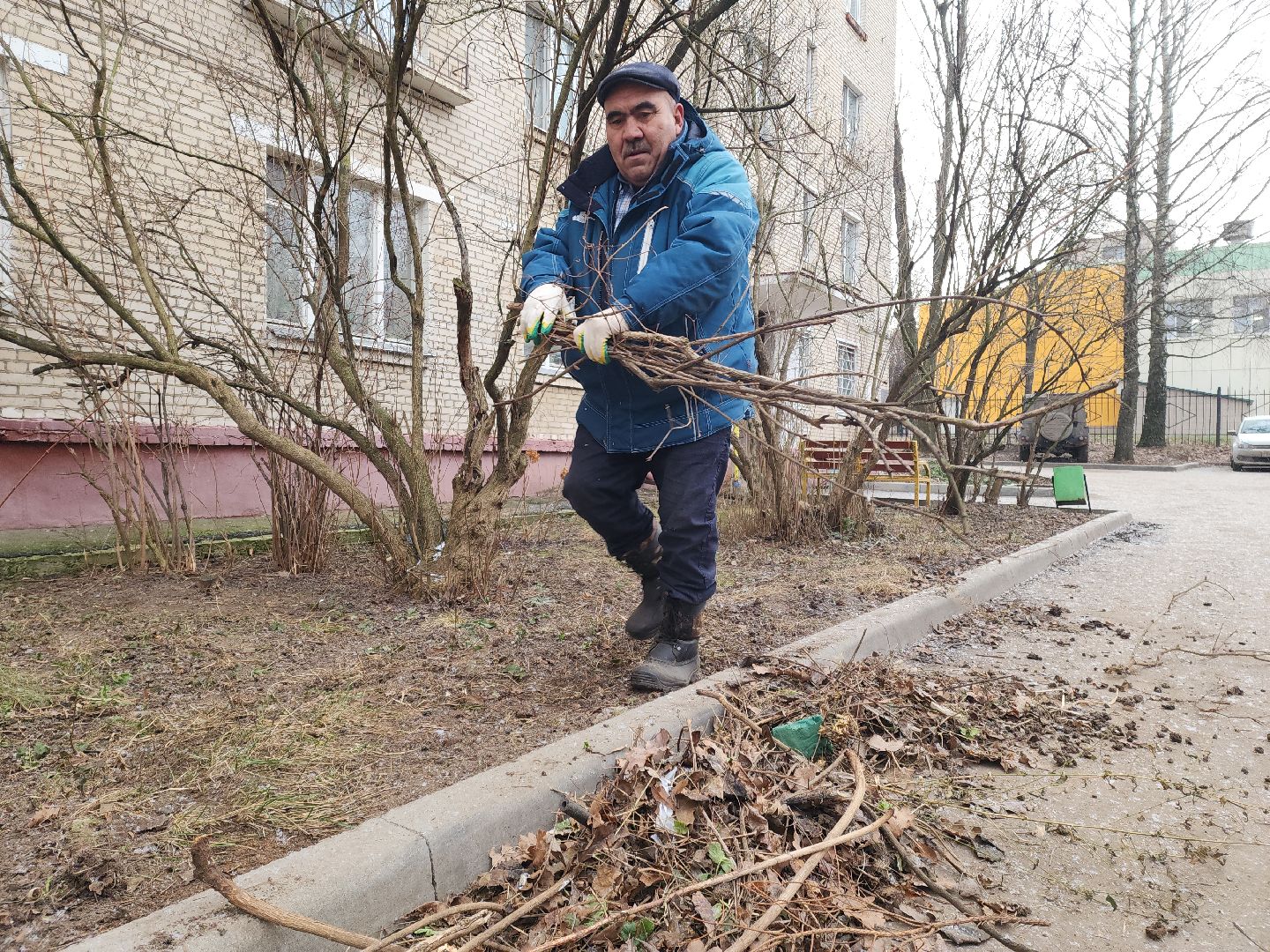 Подольск, Управляющая компания, Уборка територии, Благоустройство, вертикалки,