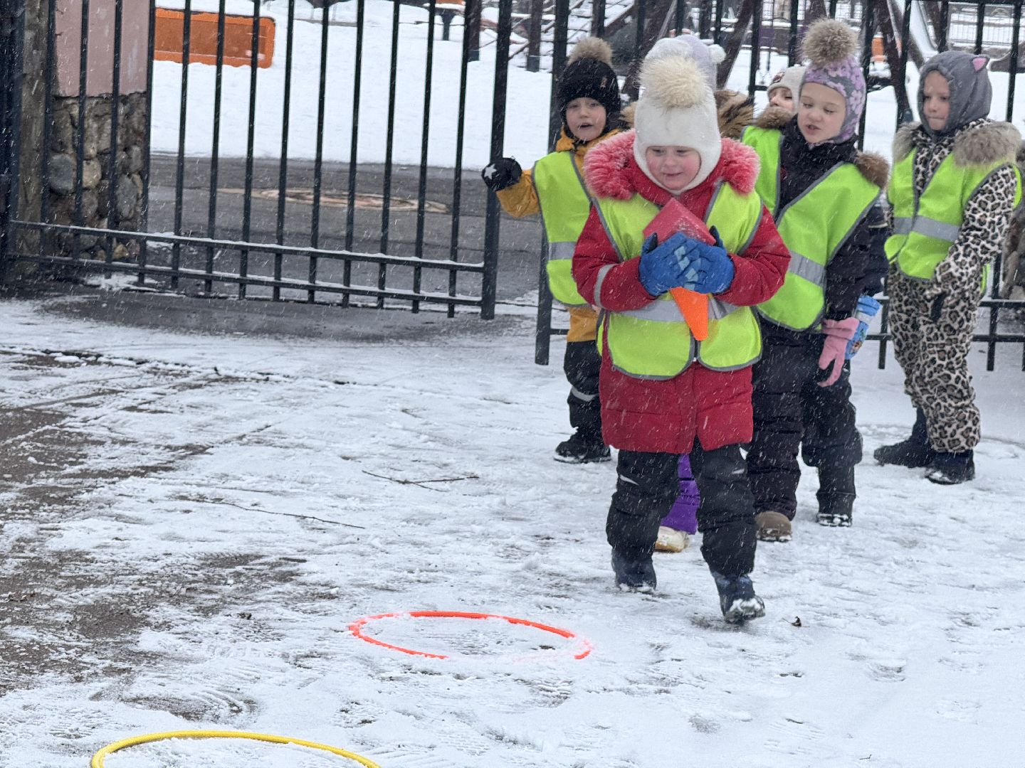 шаховская, садик, игры в парке, дети, вертикалки,