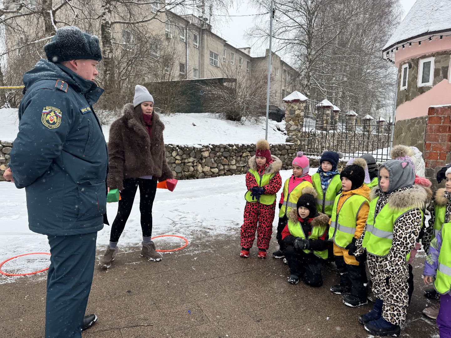 шаховская, садик, игры в парке, дети, вертикалки,