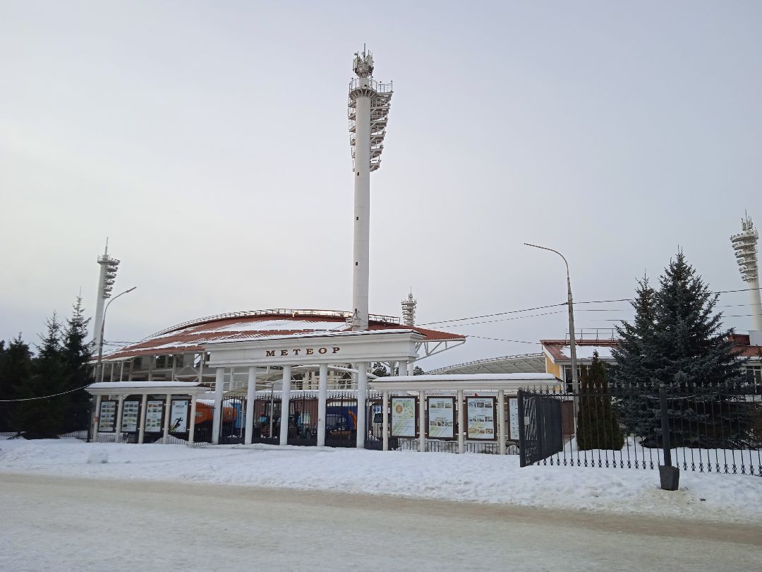 Жуковский, общество