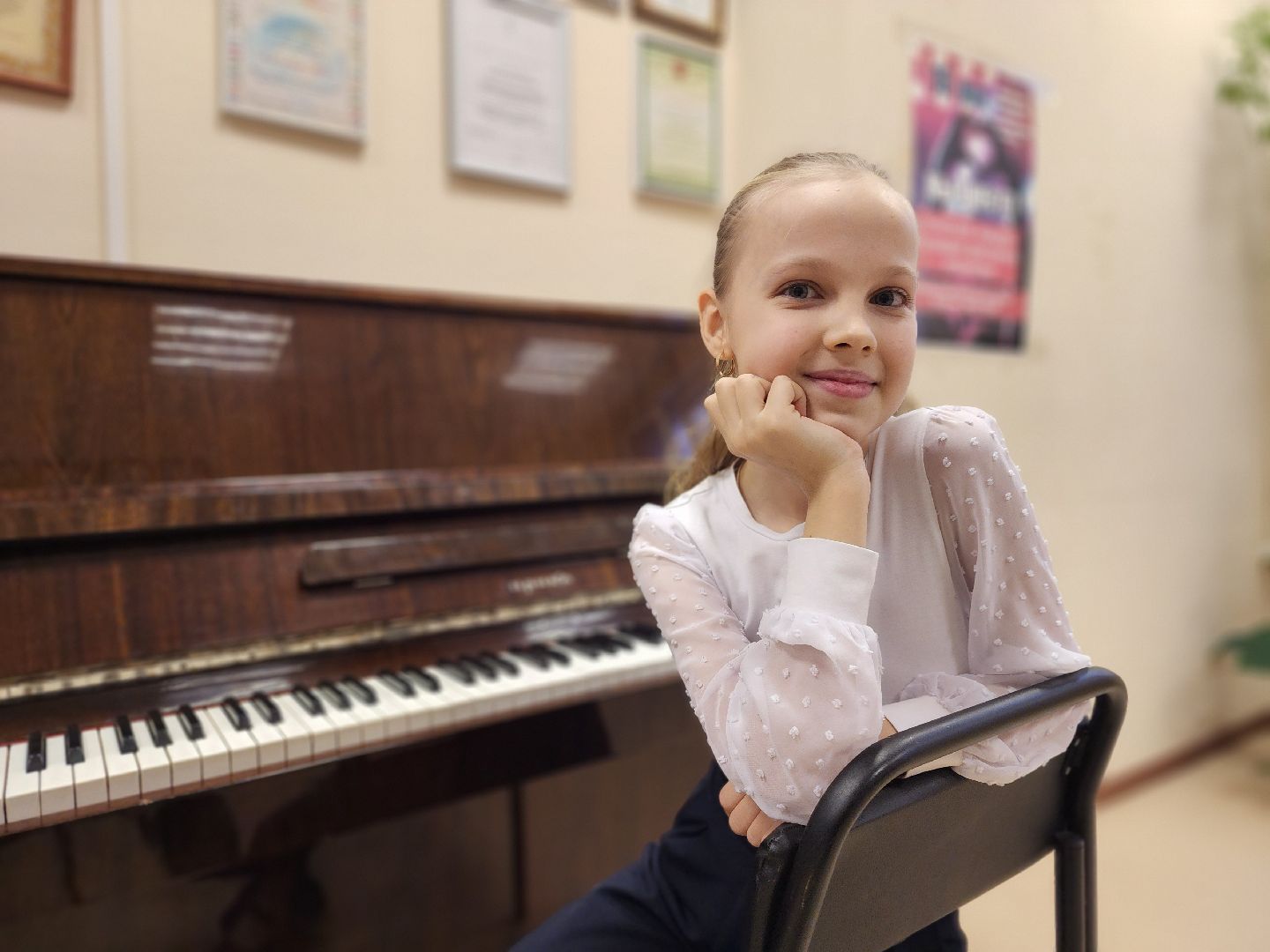 фрязино, вокалистка, вокальный конкурс, дши, победитель конкурса, вертикалки,