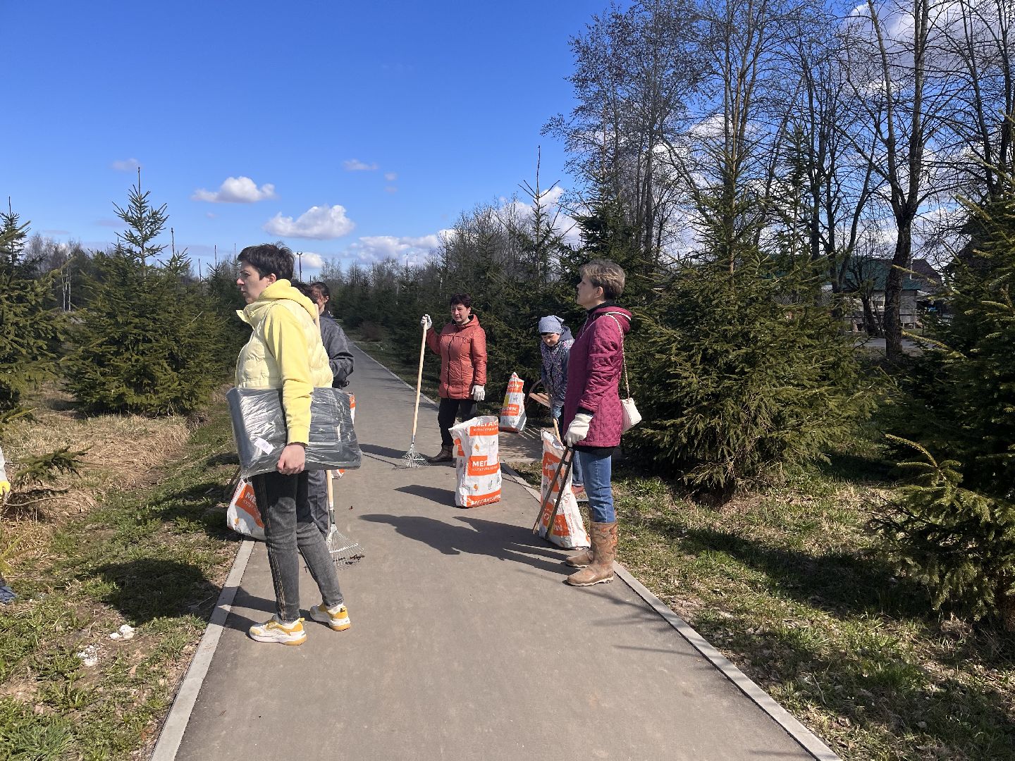 Шаховская, субботник, мусор,