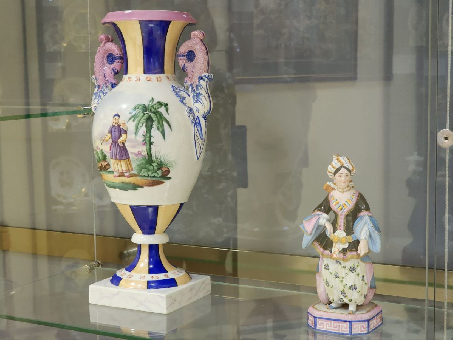 солнечногорск, выставка, фарфор, экспозиция, вертикалки,