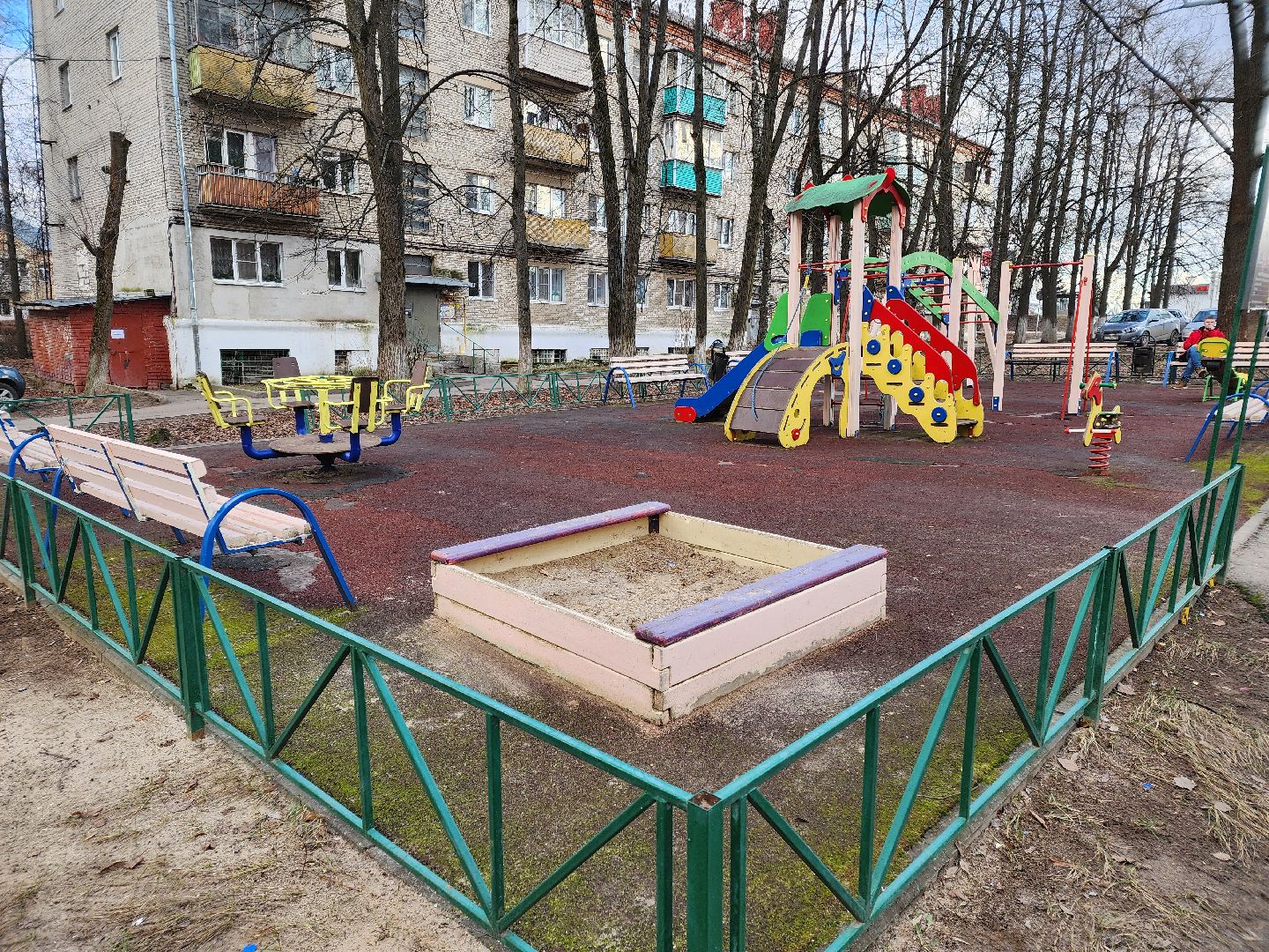 Чехов, улица Ильича, детская площадка, пешеходные дорожки, уборка, очистка, содержание, мбу чеховское благоустройство, вертикалки,