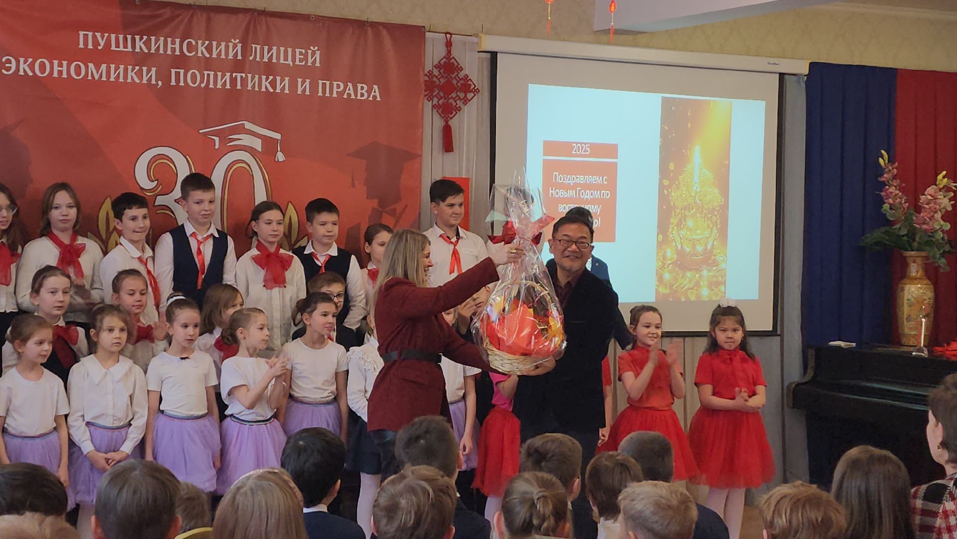 вертикалки, пушкино, лицей, китайский язык, китайская культура, учитель, инновации, концерт,