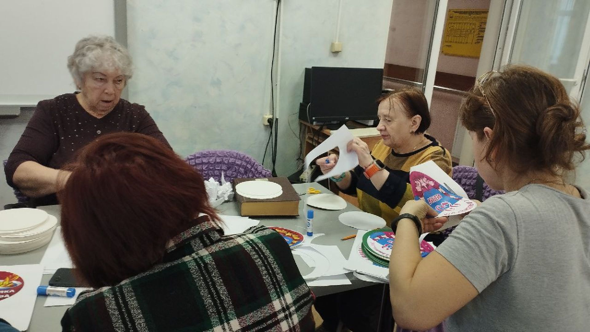 вертикалки, ивантеевка, центр социального обслуживания, открытки участникам сво, день защитника отечества,социализация детей,мастер-класс,