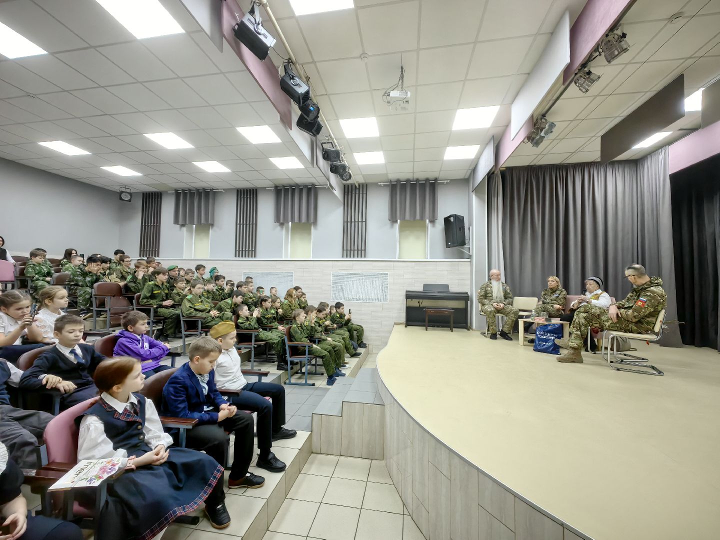человек-легенда, Тамара Грачева, урок мужества, юнармия, ветеран, блокадница, блокадный Ленинград,