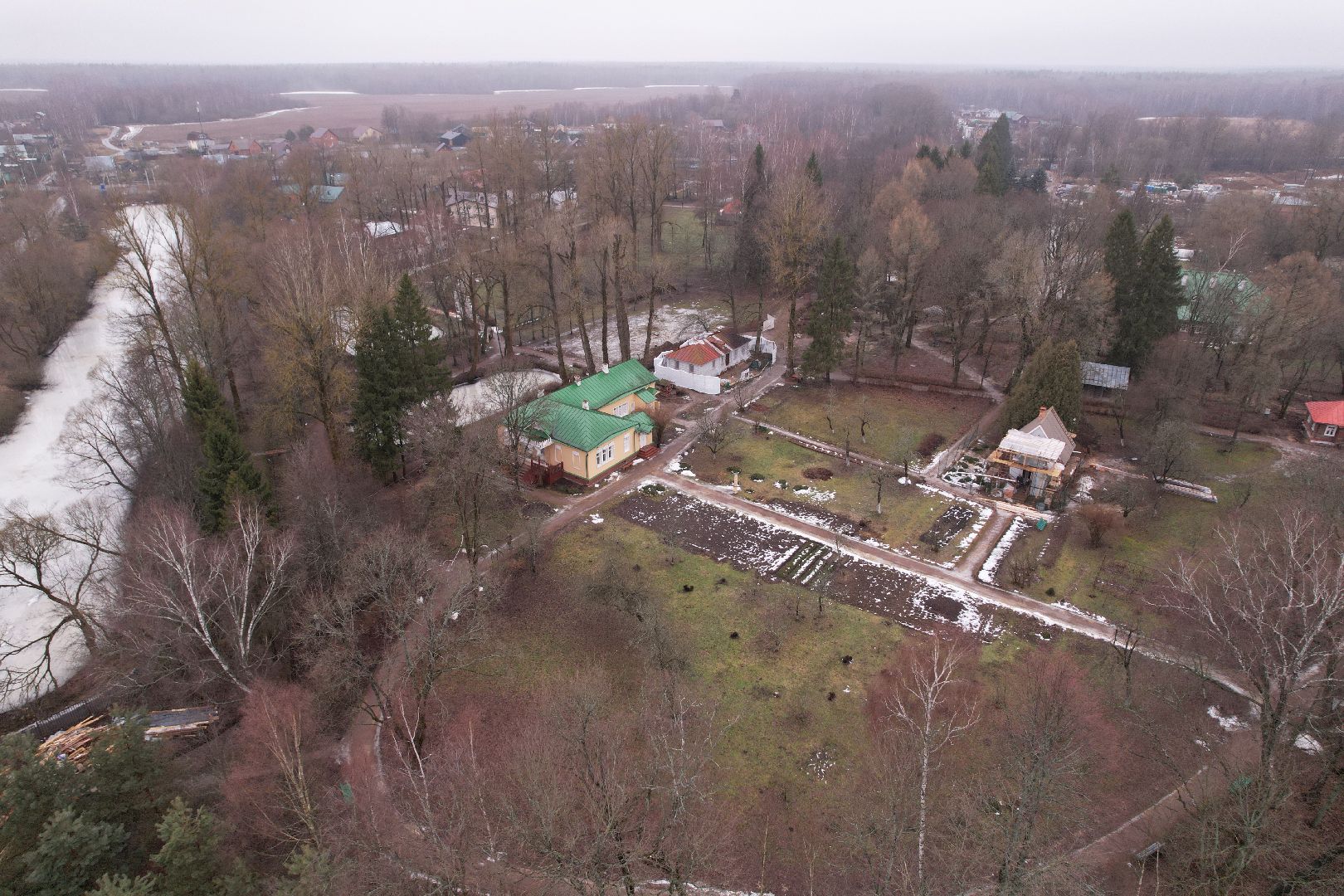 видео с коптера, чехов, музей-заповедник