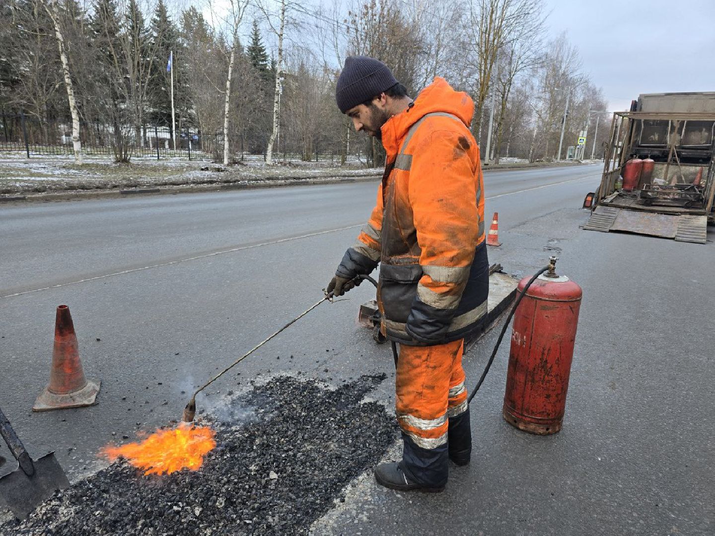 можайск, можайский муниципальный округ, подмосковье, дороги, ямочный ремонт, ремонт дорог, вертикакли,