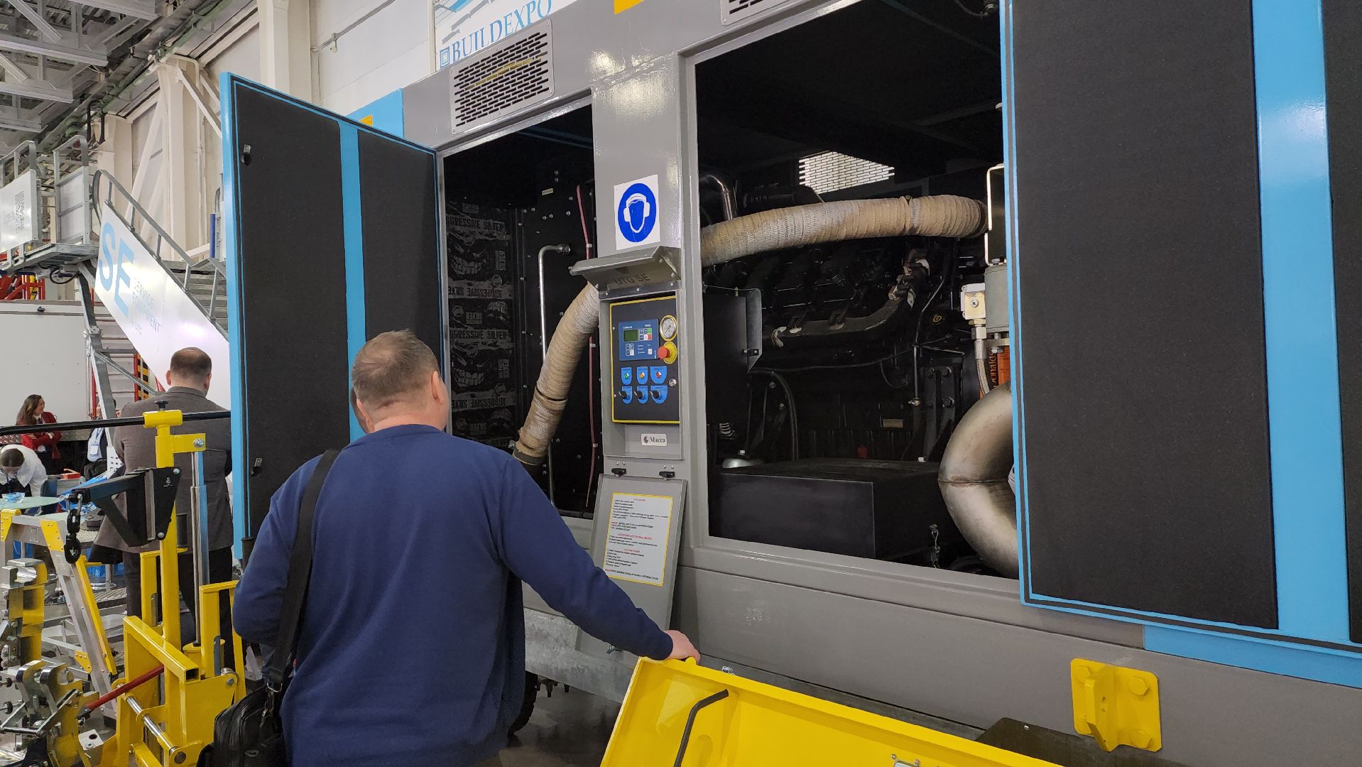 вертикалки, крокус экспо, ниас,импортозамещение,