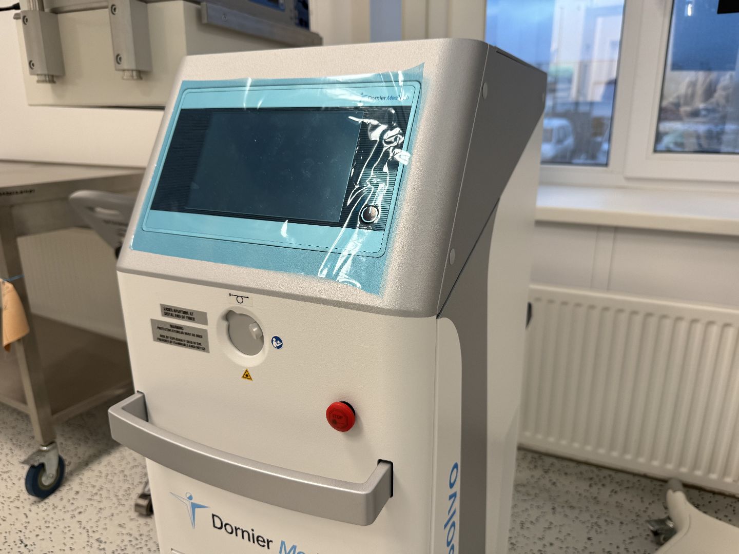 урология, урологическое отделение, лазер, лазерный аппарат, вертикалки,