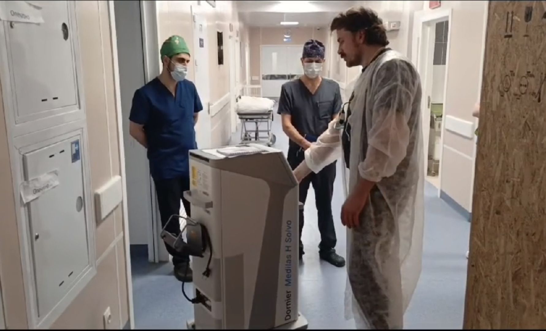 урология, урологическое отделение, лазер, лазерный аппарат, вертикалки,