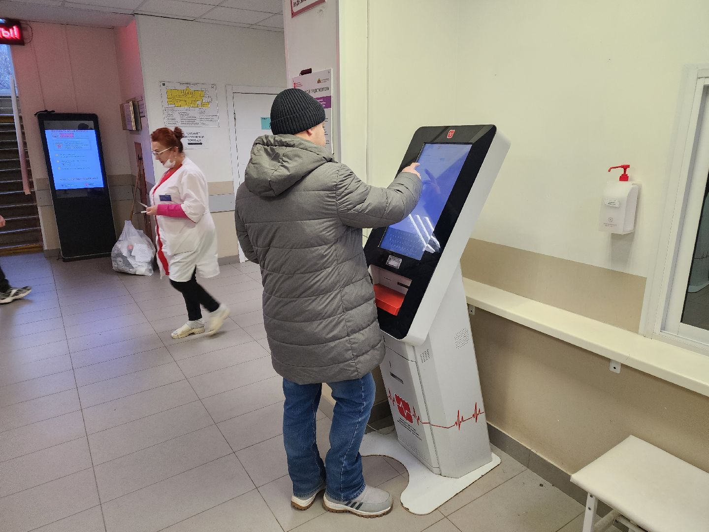 Чехов, поликлиника, улица Пионерская, улица Гагарина, амбулатории, вакцинация от гриппа, прививки от ковида, привиться от пневмонии, вертикалка