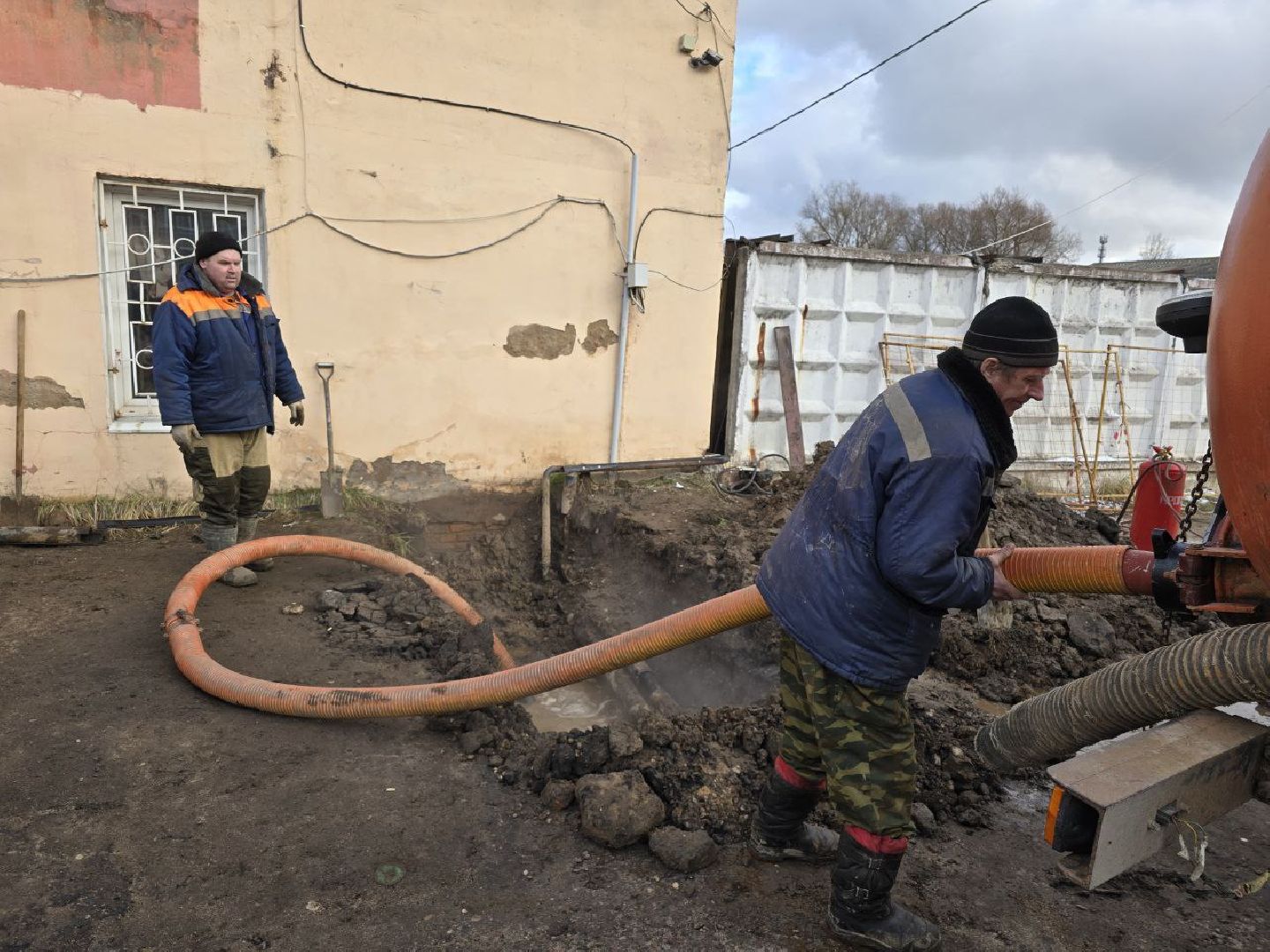 можайск, можайский муниципальный округ, подмосковье, жкх, замена теплотрассы, ао фплк, ресурсоснабжающая организация, вертикалки,
