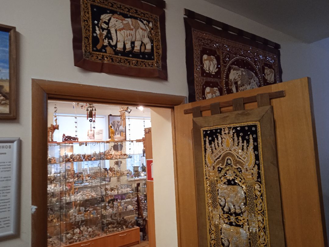 Жуковский, общество