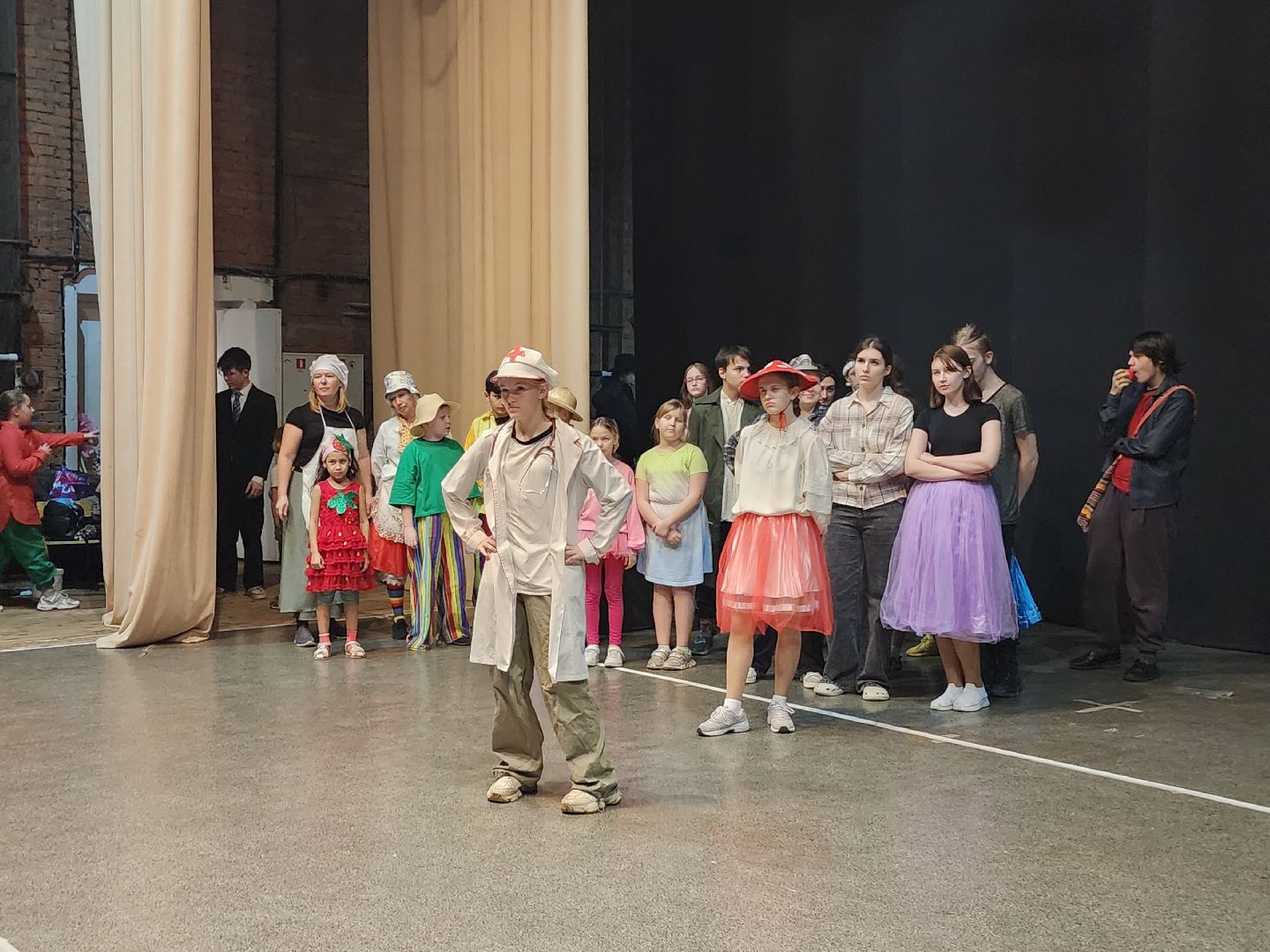 фрязино, театральная студия, премьера спектакля, юбилей, артисты, вертикалки,