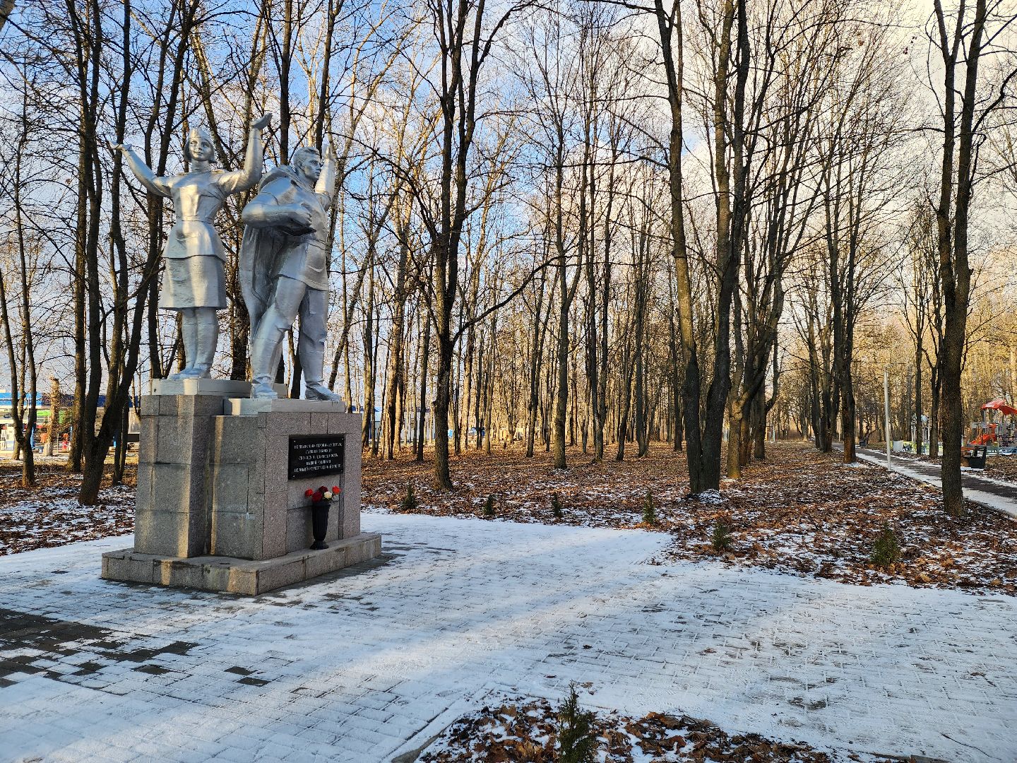 вертикалки, луховицы, 80 лет победе, памятник вов,