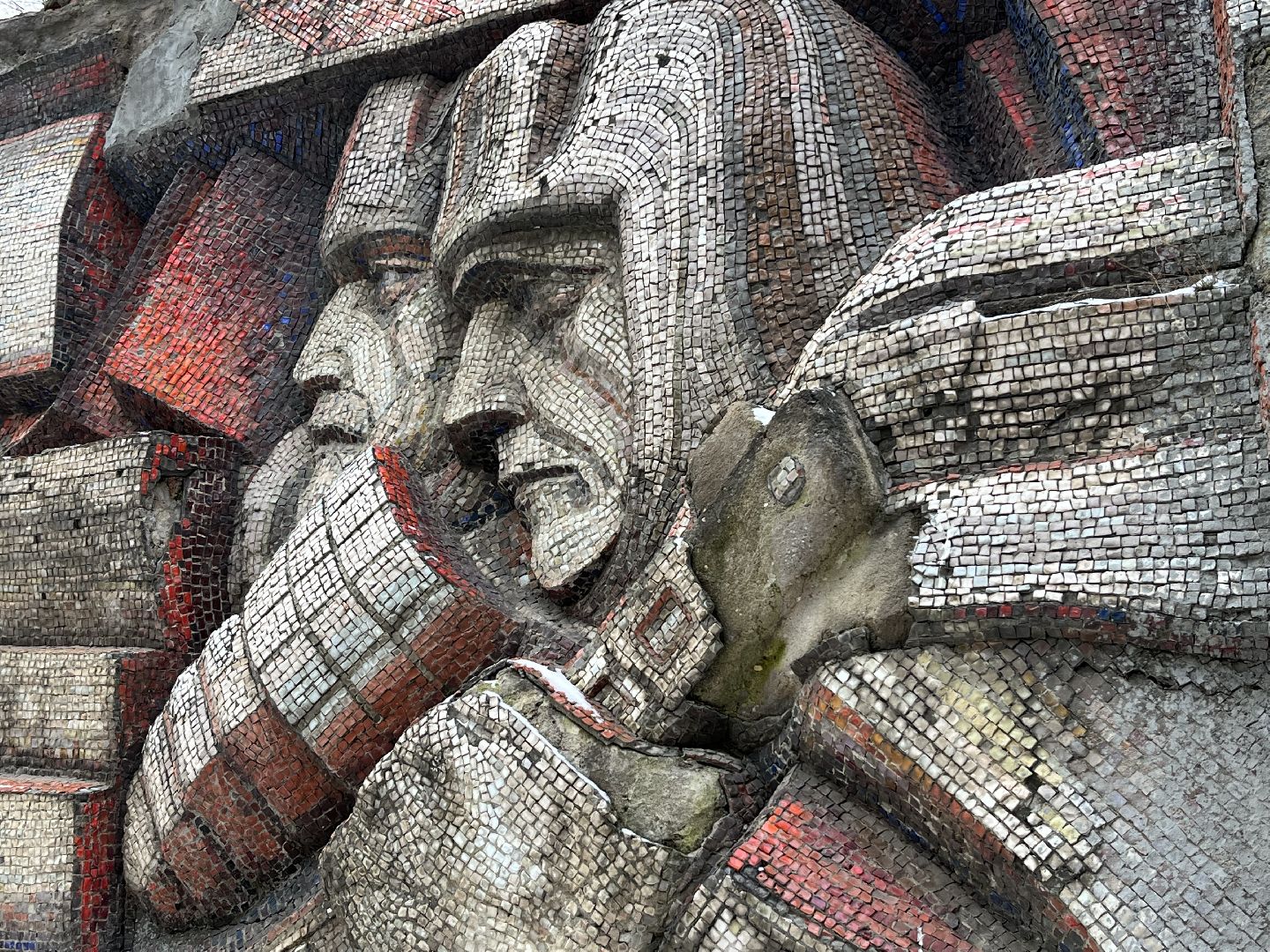 вертикалки, наро-фоминск, история мемориала, День Победы, Юрий Дехто,