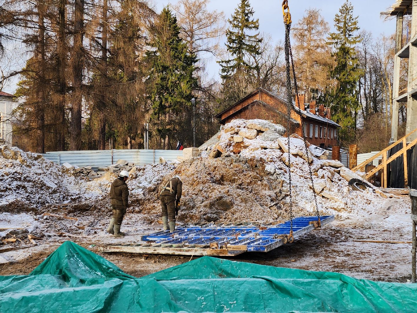 Чехов, поселок Мещерское, психбольница, новый лечебный корпус, строительство, реконструкция, опалубка, вертикалка,