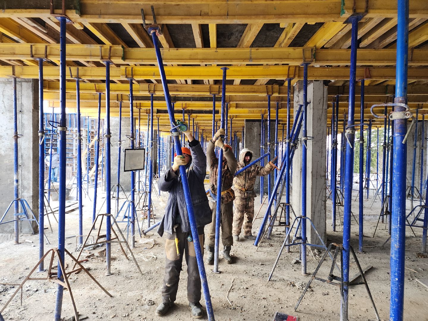 Чехов, поселок Мещерское, психбольница, новый лечебный корпус, строительство, реконструкция, опалубка, вертикалка,