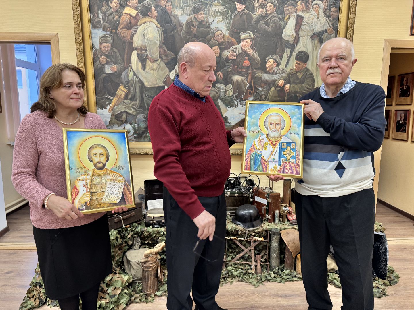 солнечногорск, военный пенсионер, художник любитель, иконы, вертикалки,