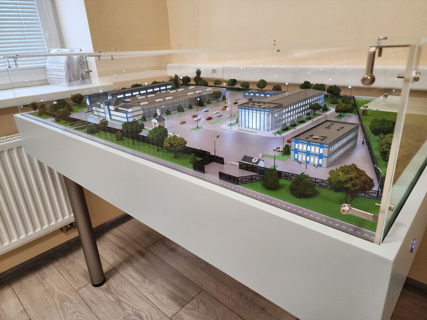 серпухов, институт инженерной физики, улица сиреневая, экскурсия школьников, центр профориентации молодежи, день науки,