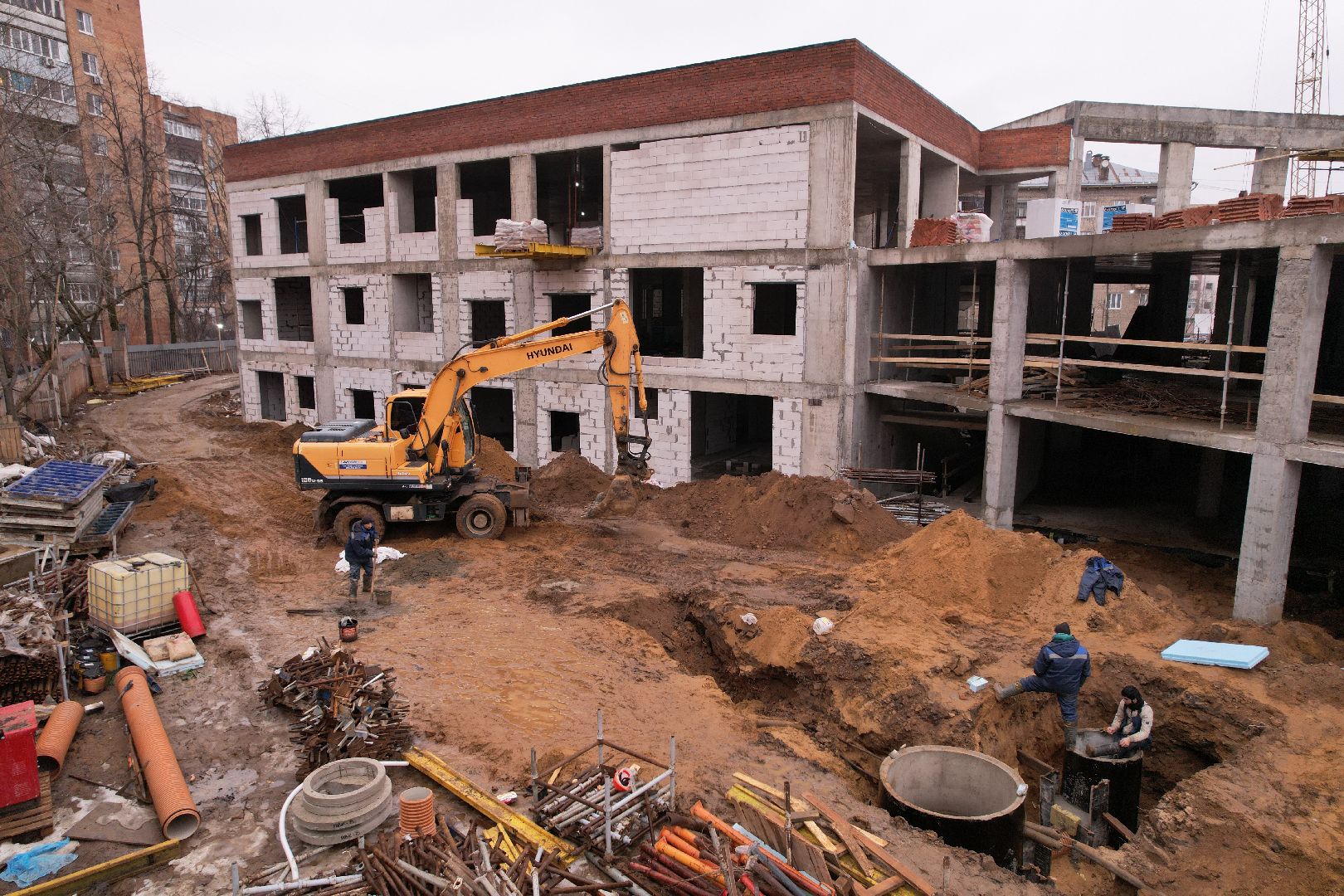 видео с коптера, королёв, школа,