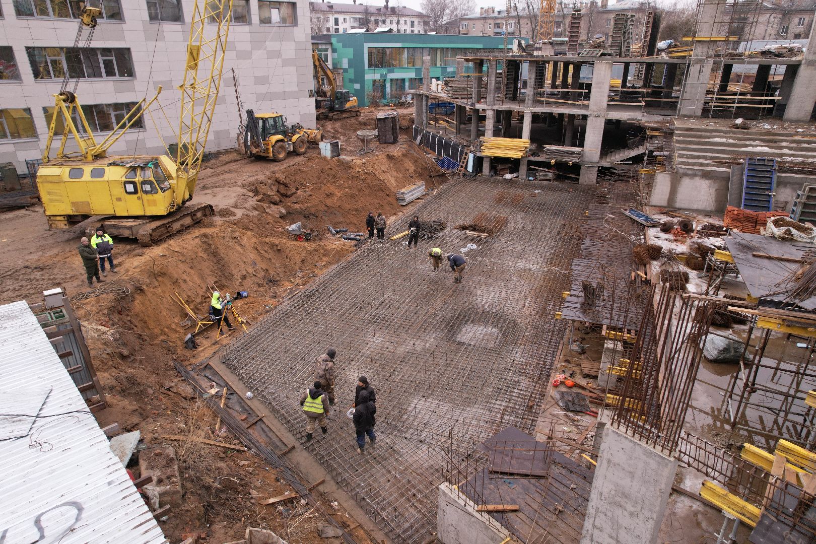 видео с коптера, королёв, школа,