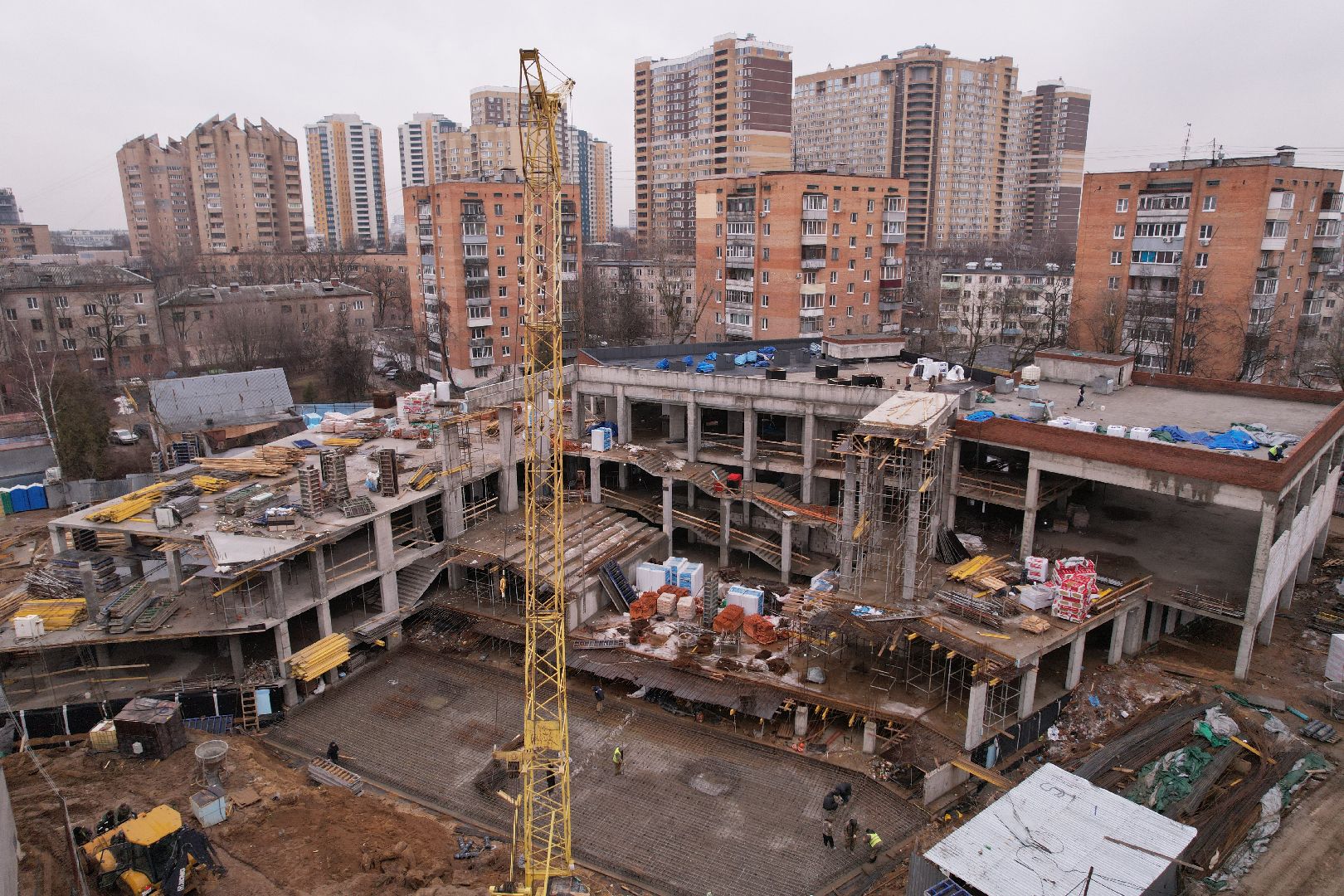 видео с коптера, королёв, школа,