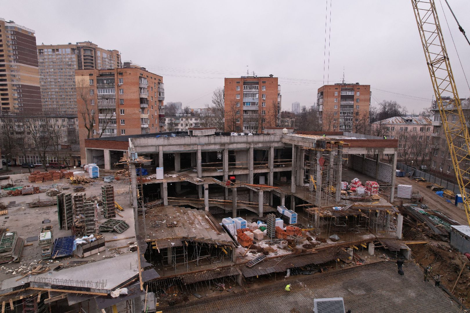 видео с коптера, королёв, школа,