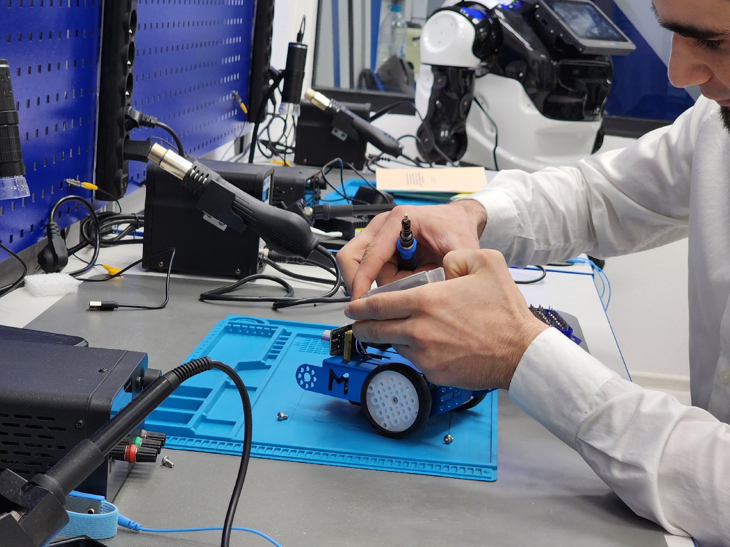 Дубна, Робототехника, Современное оборудование, Университет Дубна, Студенты, Школьники, вертикалки,