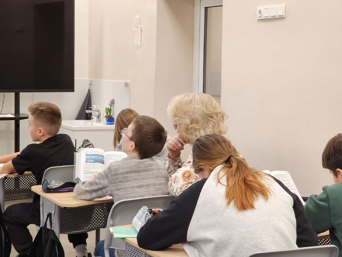 Дубна, Учителя, Молодые учителя, Школа, Ученики, Дети, Образование, вертикалки,