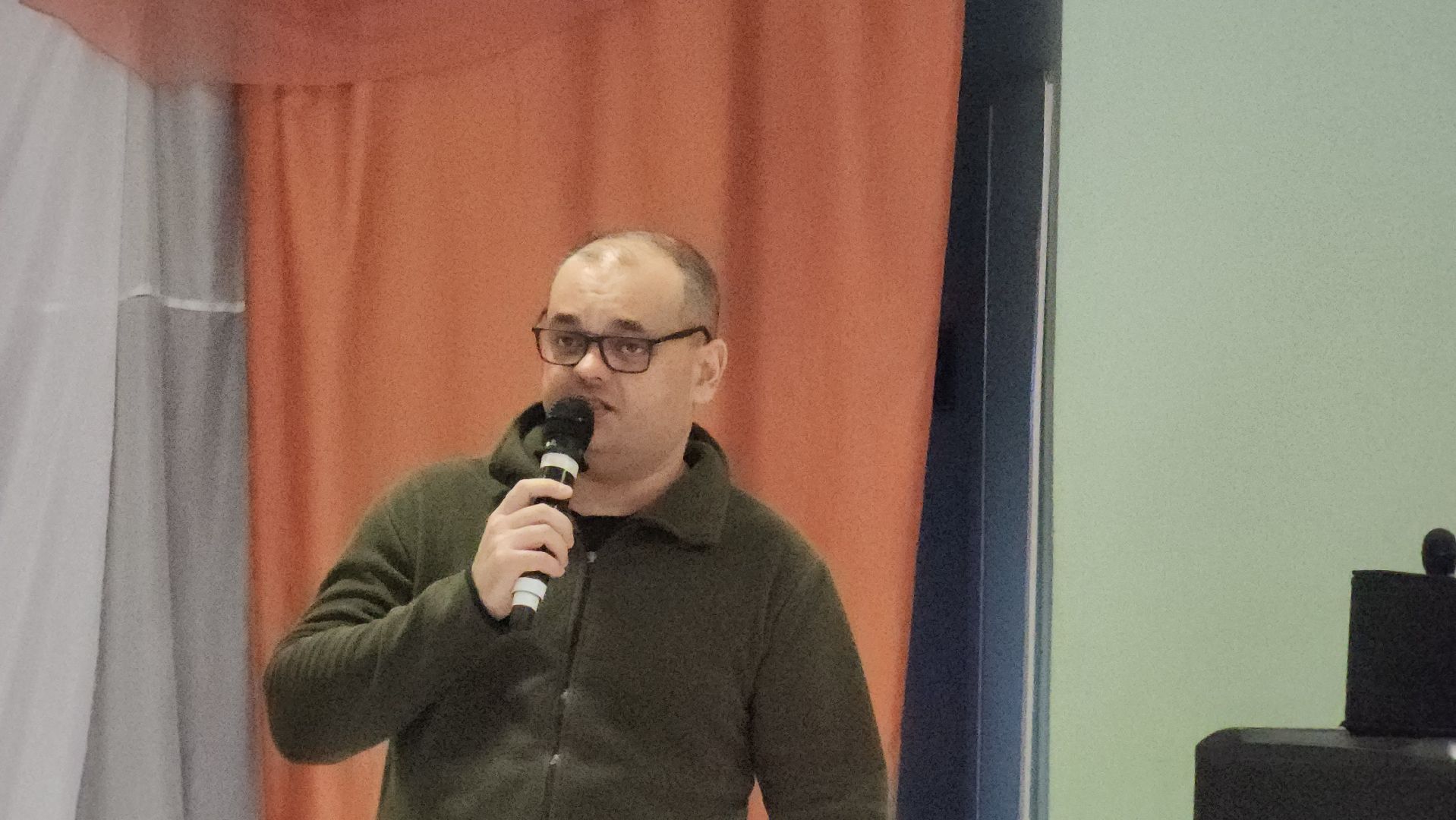 Луховицы, Белоомут, Выставка,