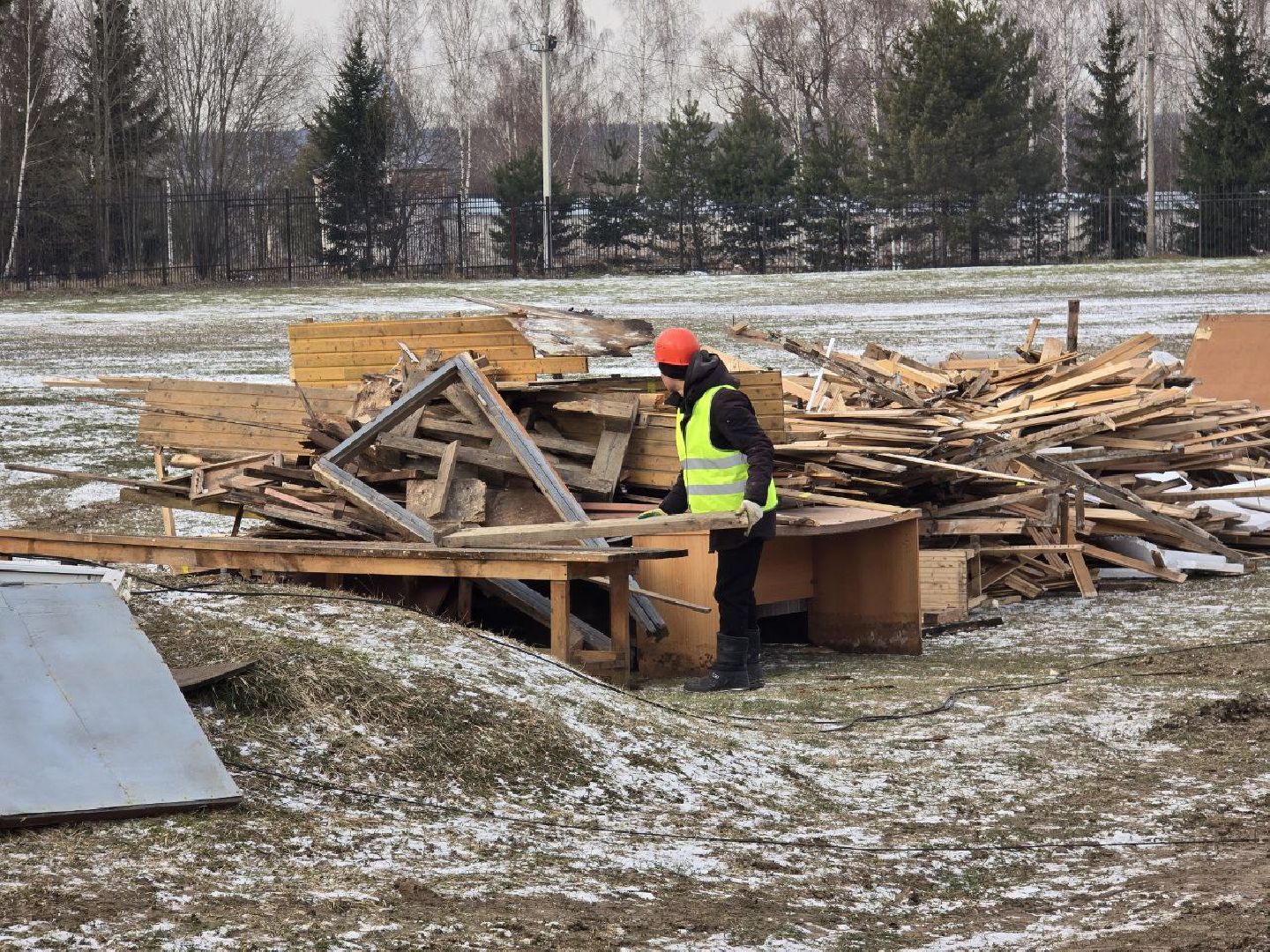 можайск, можайский муниципальный округ, подмосковье, строительство, реконструкция, стадион, городской стадион, спартак, вертикалки,