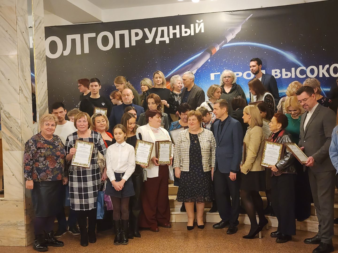 кинологи, благоустройство, новый год, долгопрудный, электрички, вертикалки,