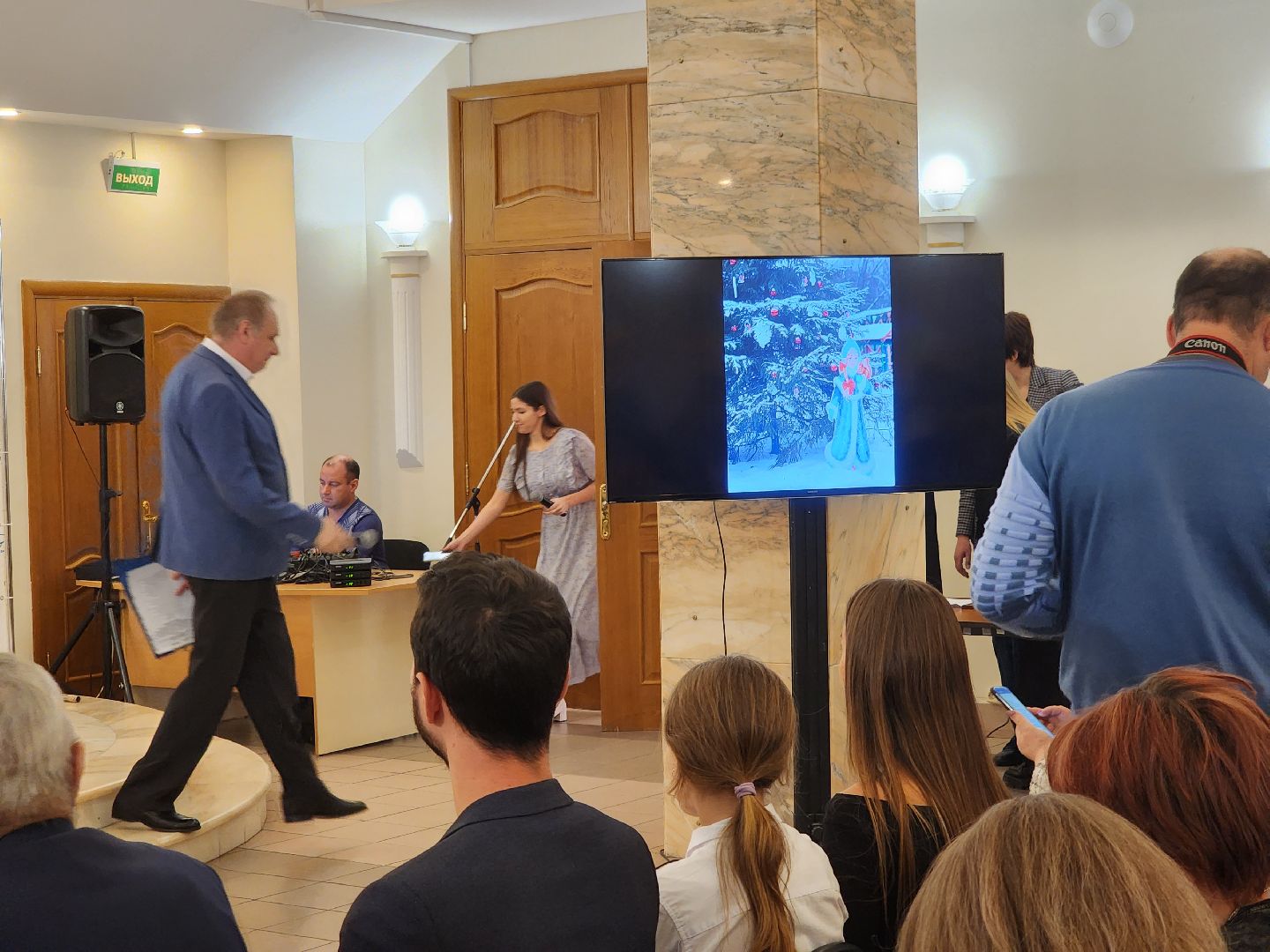 кинологи, благоустройство, новый год, долгопрудный, электрички, вертикалки,