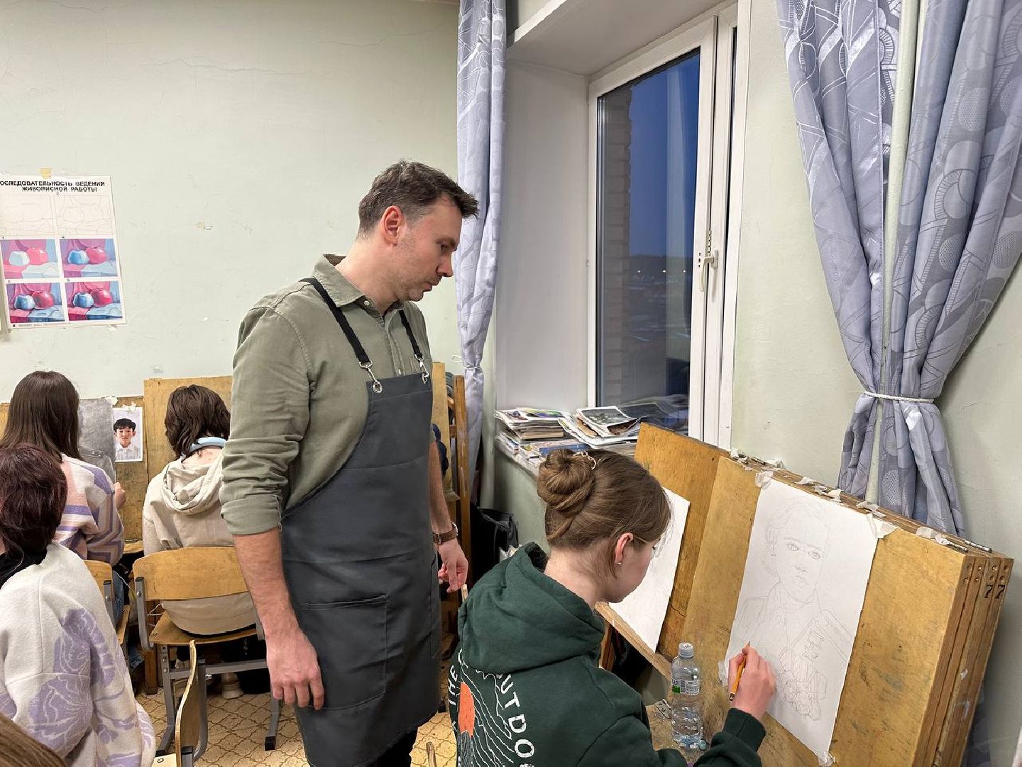 художественная выставка, сво, вов,