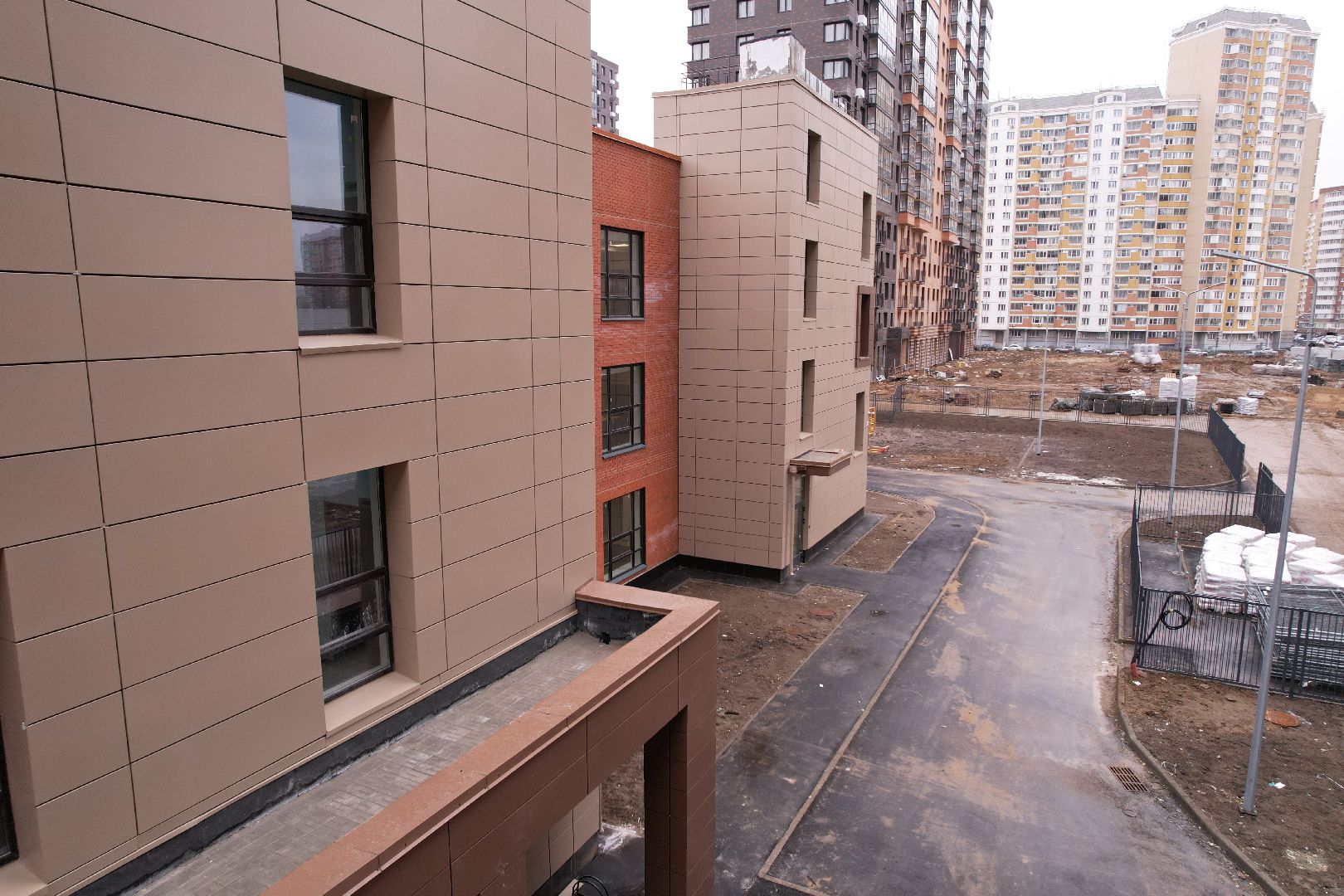 видео с коптера, балашиха, детский сад,