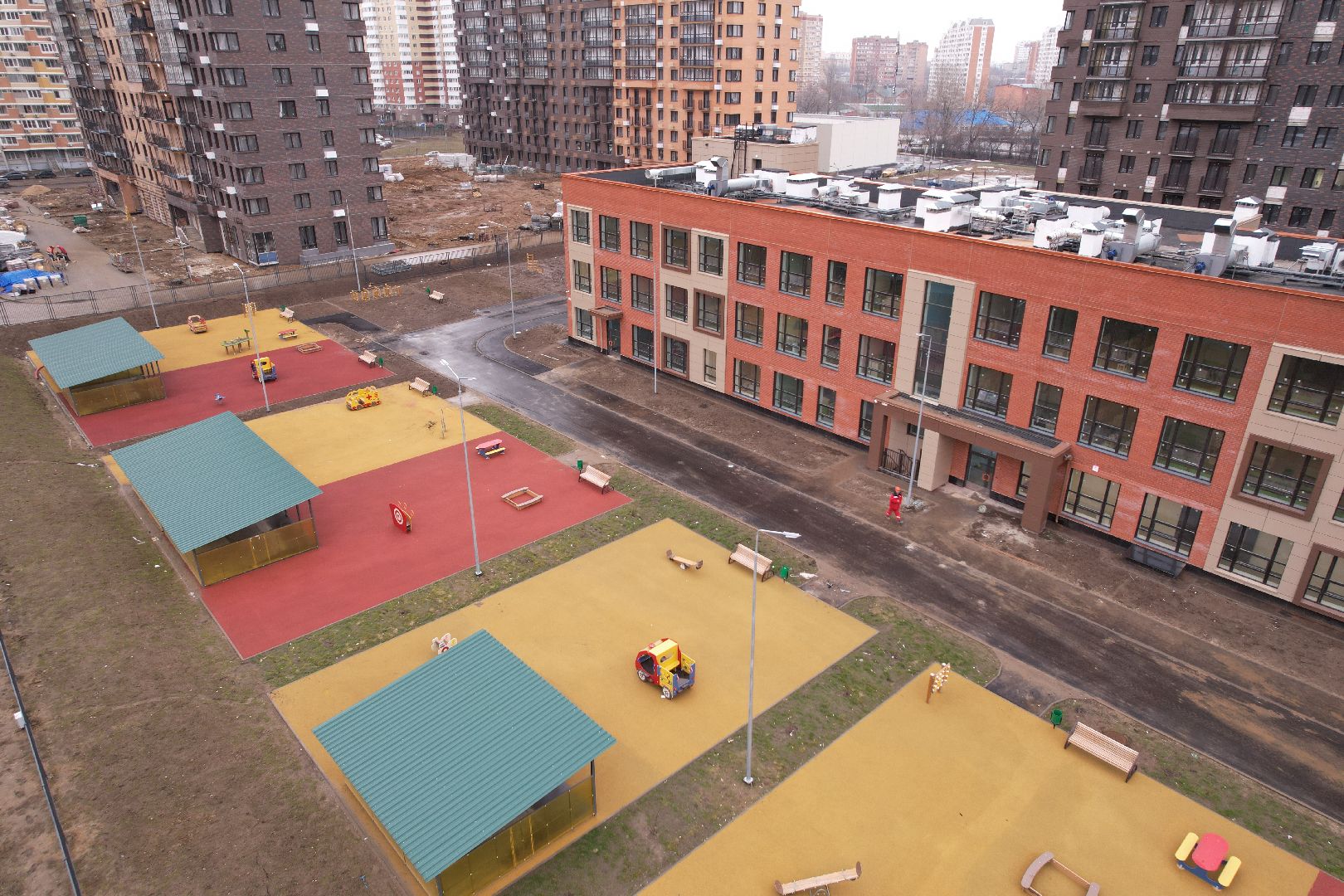 видео с коптера, балашиха, детский сад,