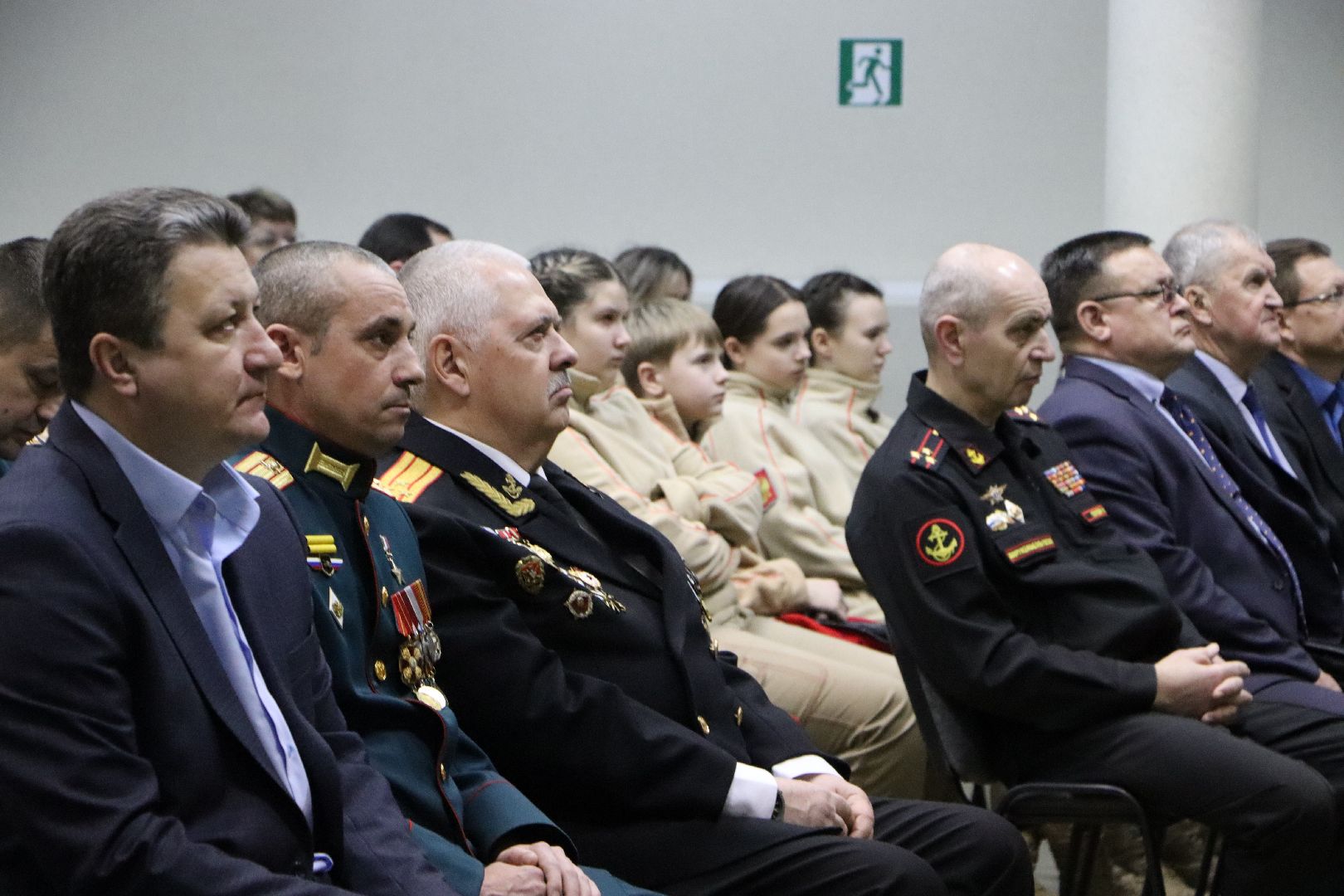 сергей фирсов, герой россии, герой россии сергей фирсов, школа чуйкова, серебряные пруды, урок мужества,